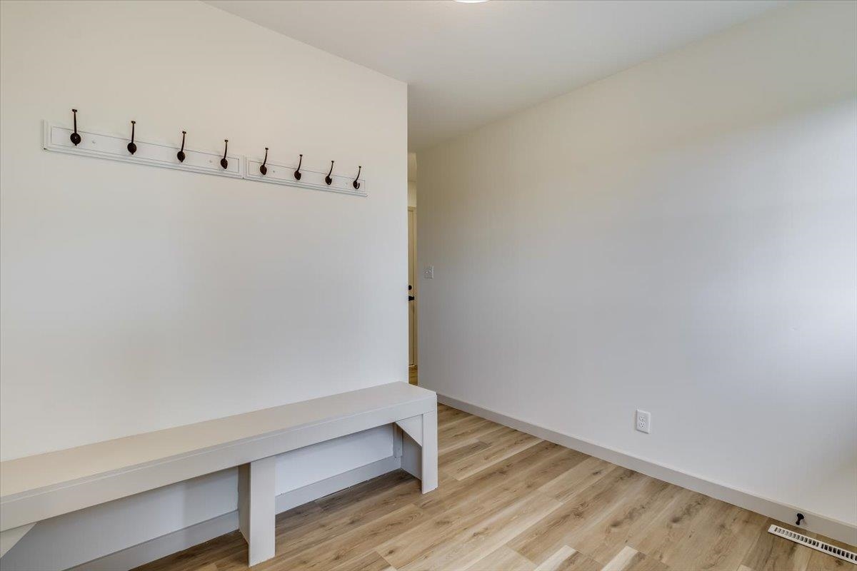 1611 N Rock Road Mulvane KS 67110