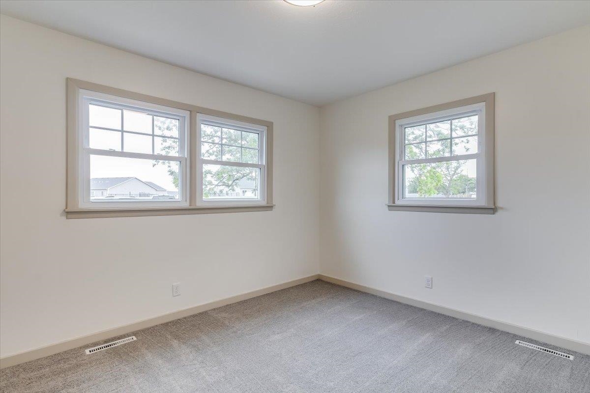 1611 N Rock Road Mulvane KS 67110