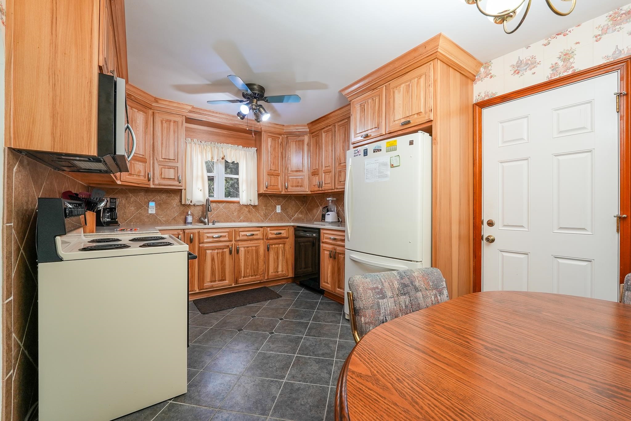 1305 N Country Club Road El Dorado KS 67042