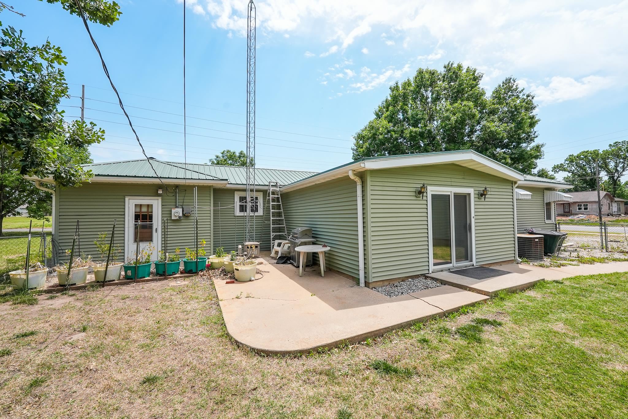 1305 N Country Club Road El Dorado KS 67042