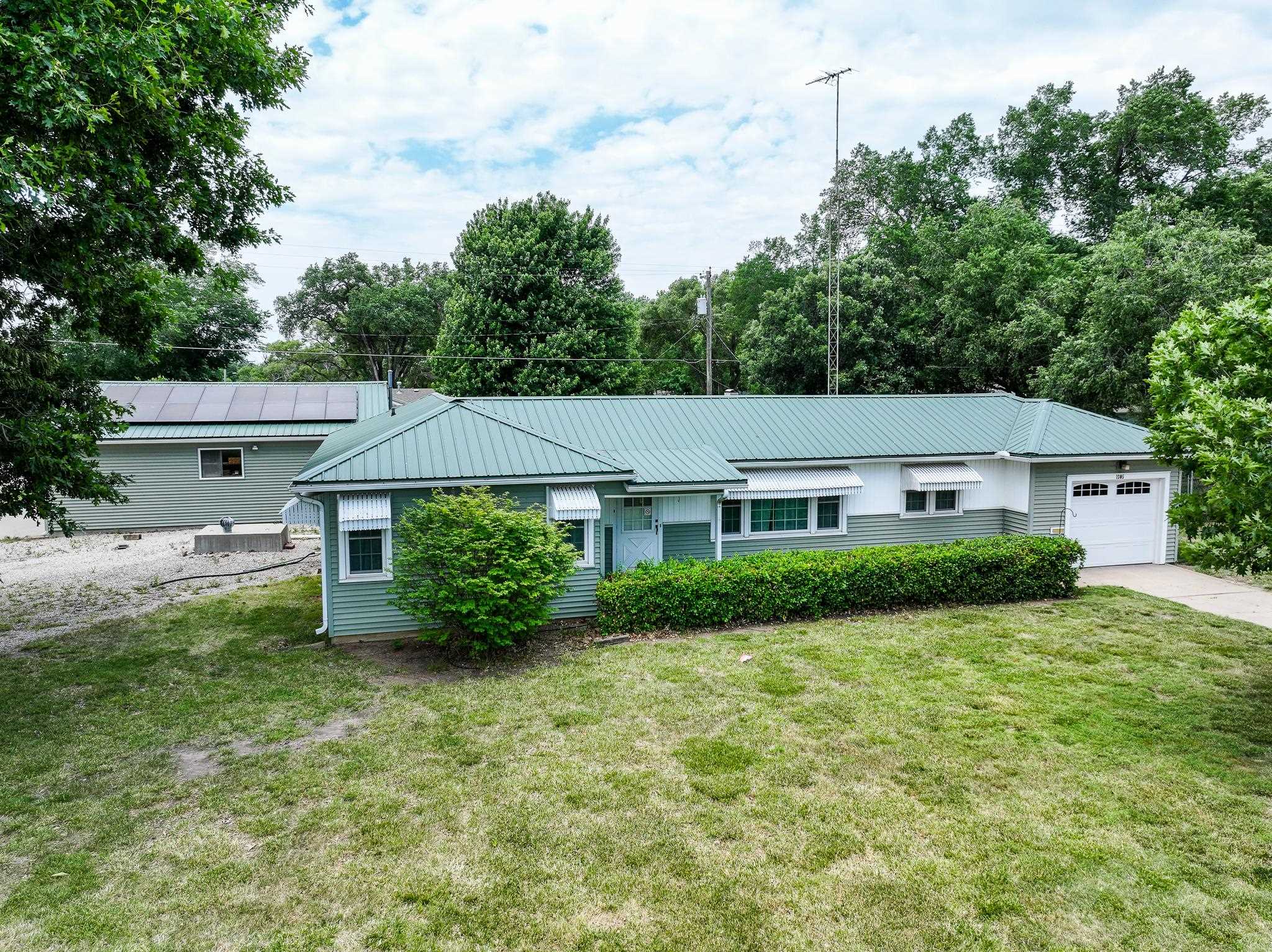 1305 N Country Club Road El Dorado KS 67042