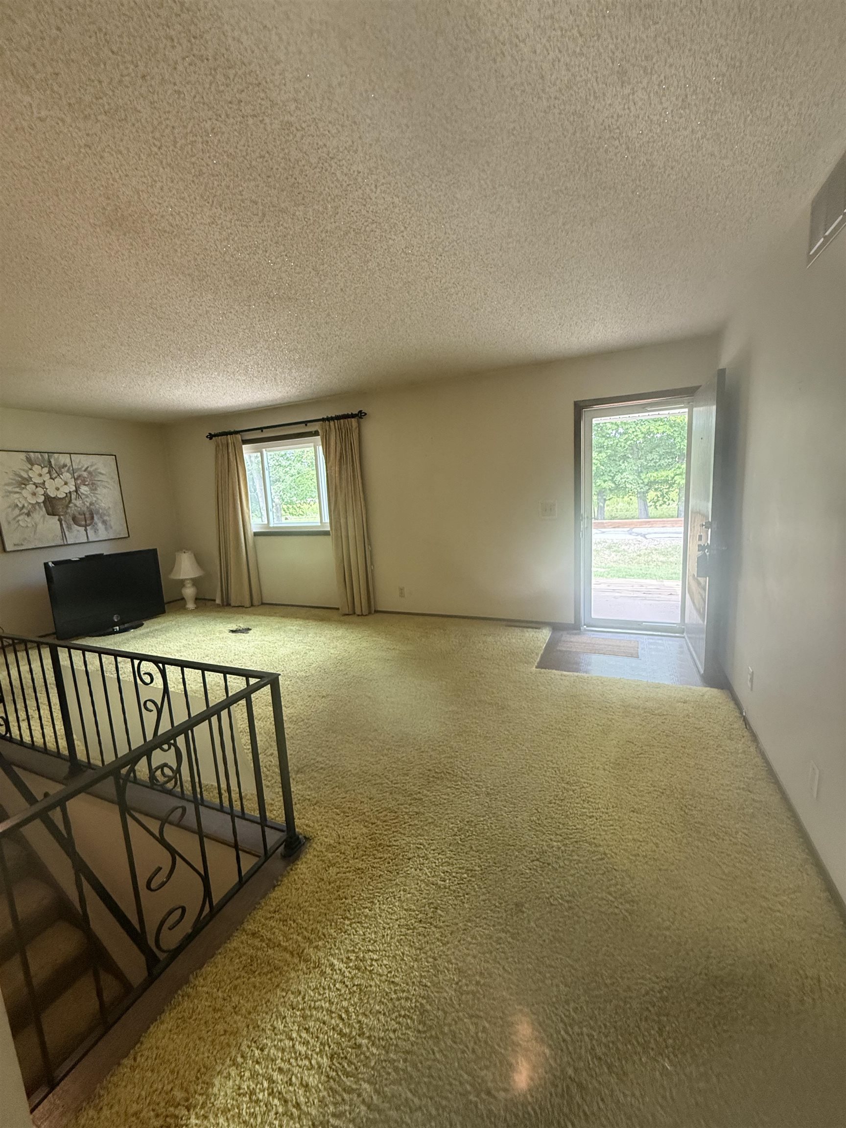 5461 N Delaware Wichita KS 67204