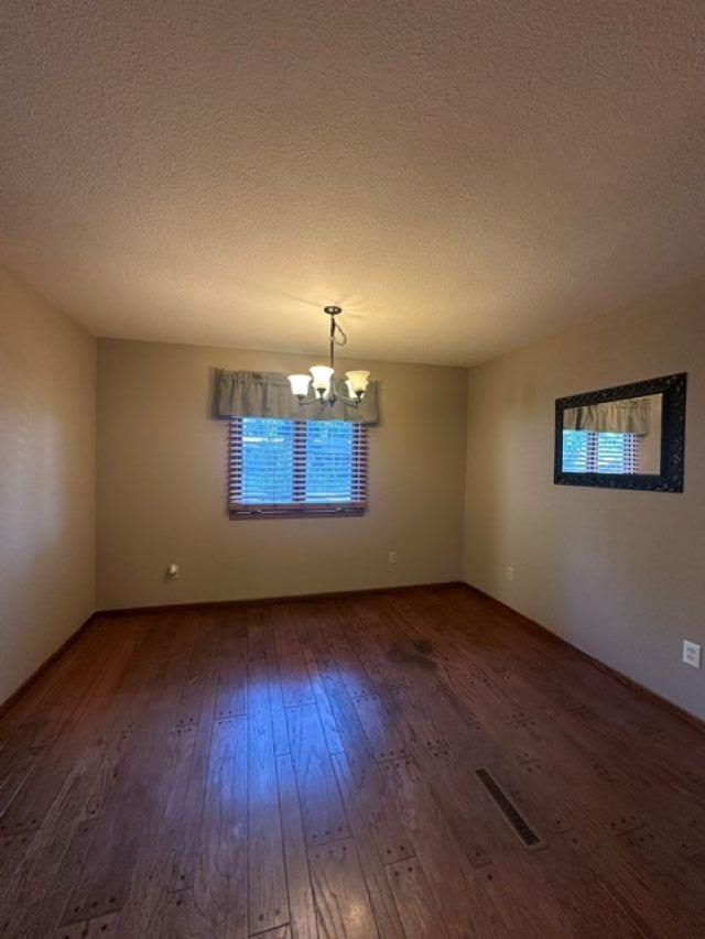 206 W Glenn Street Mulvane KS 67110
