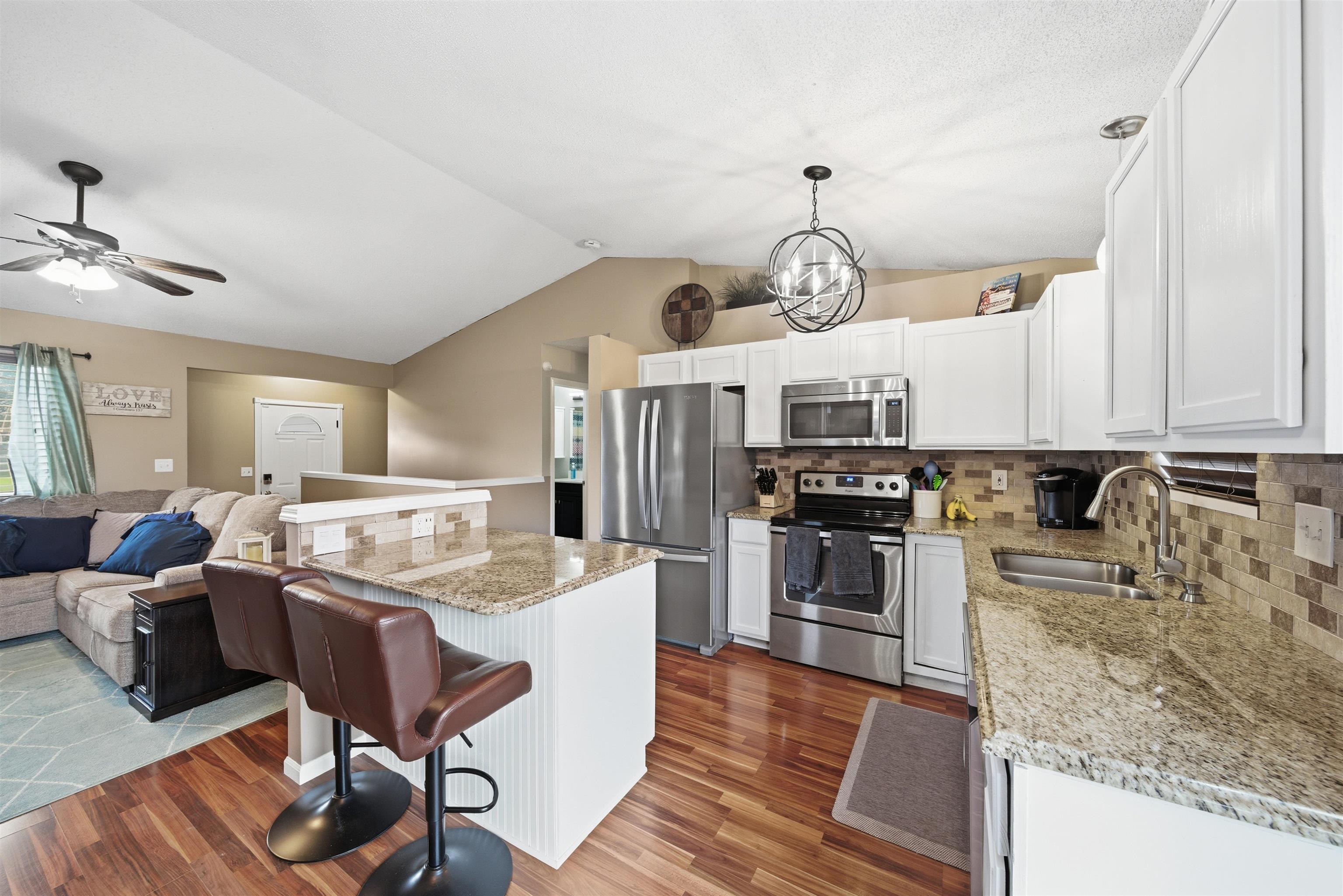10202 W Prairie Woods Wichita KS 67209