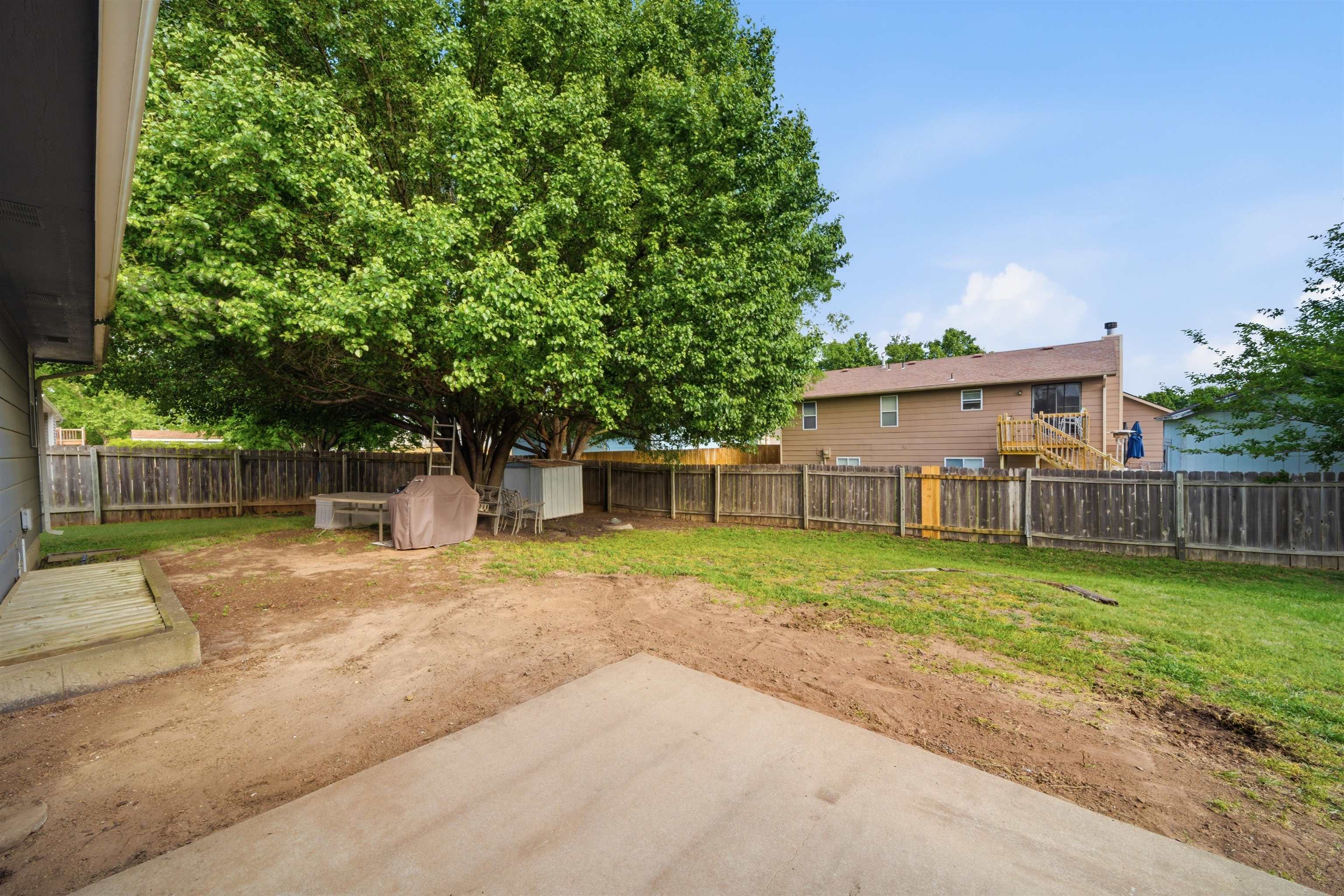 10202 W Prairie Woods Wichita KS 67209