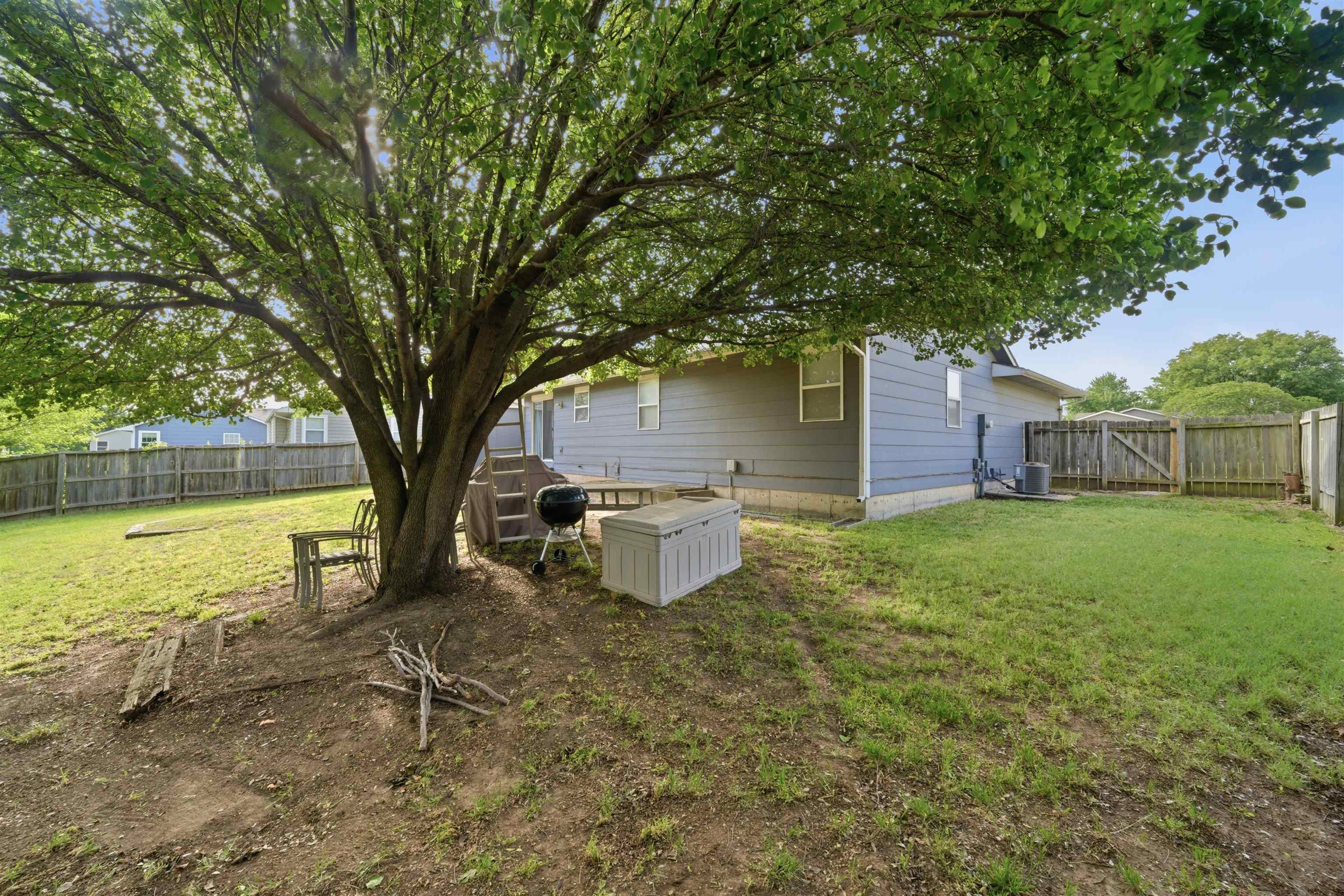 10202 W Prairie Woods Wichita KS 67209