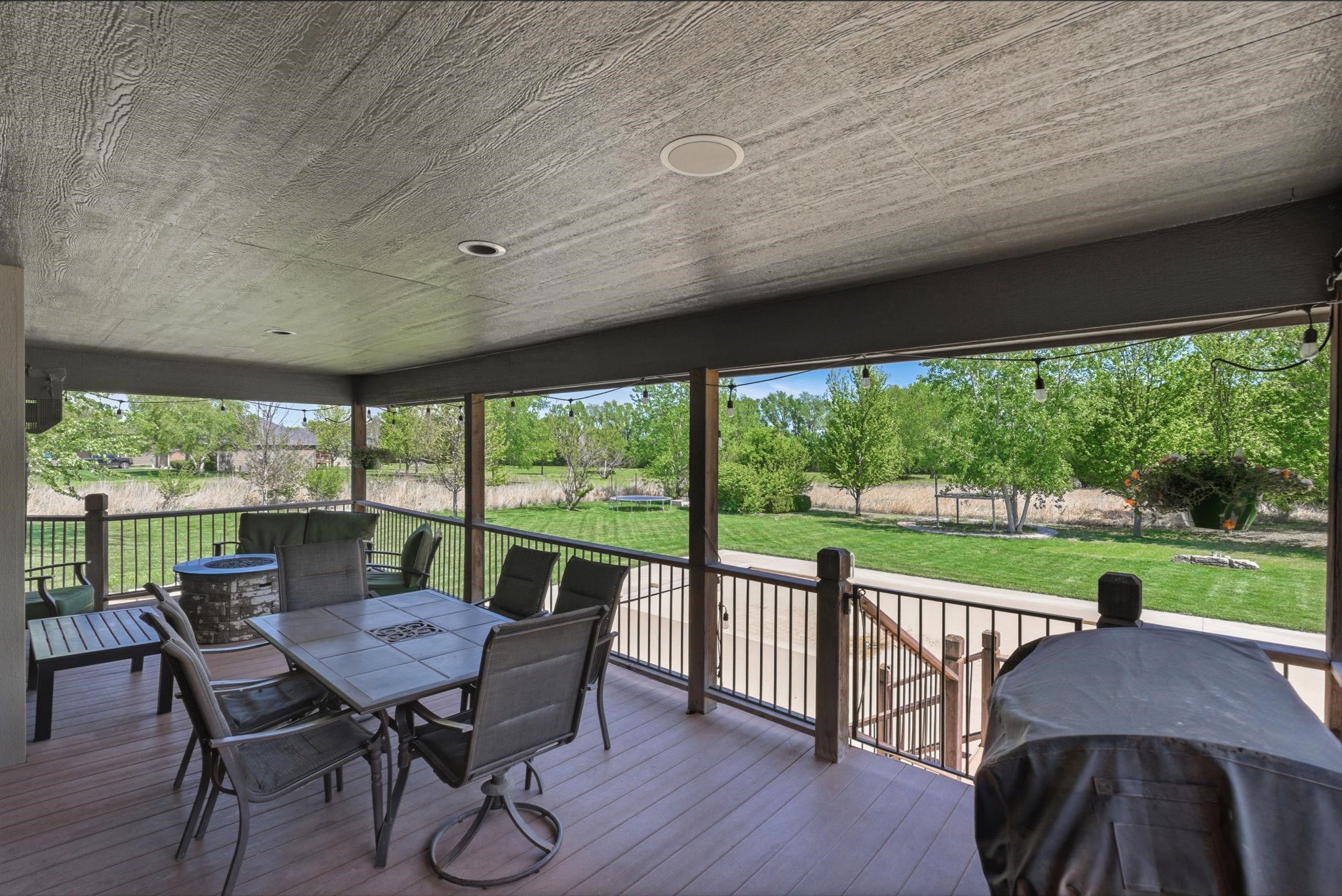 6402 Busy Bee Court Andale KS 67001