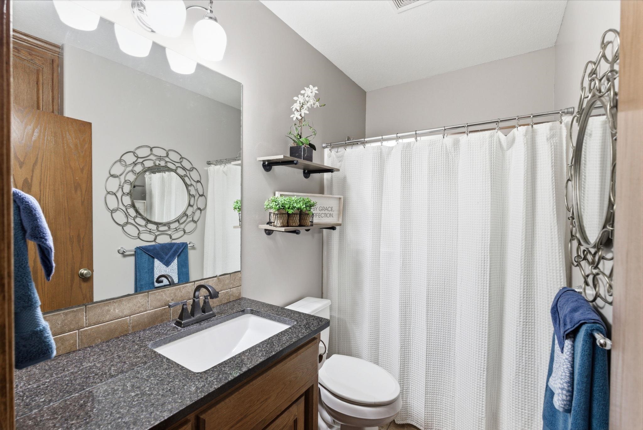 6402 Busy Bee Court Andale KS 67001