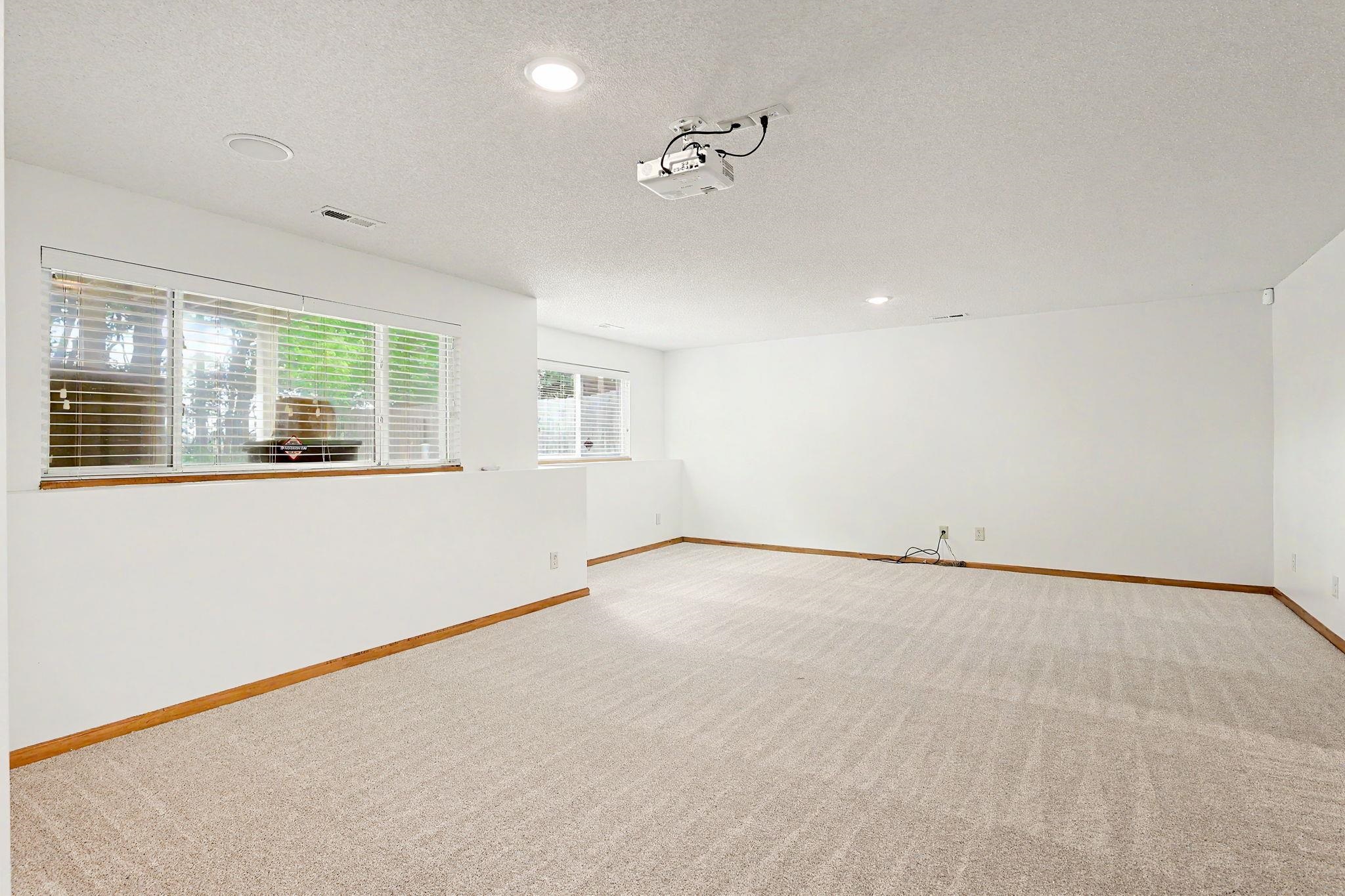 1042 N Beau Jardin Circle Derby KS 67037