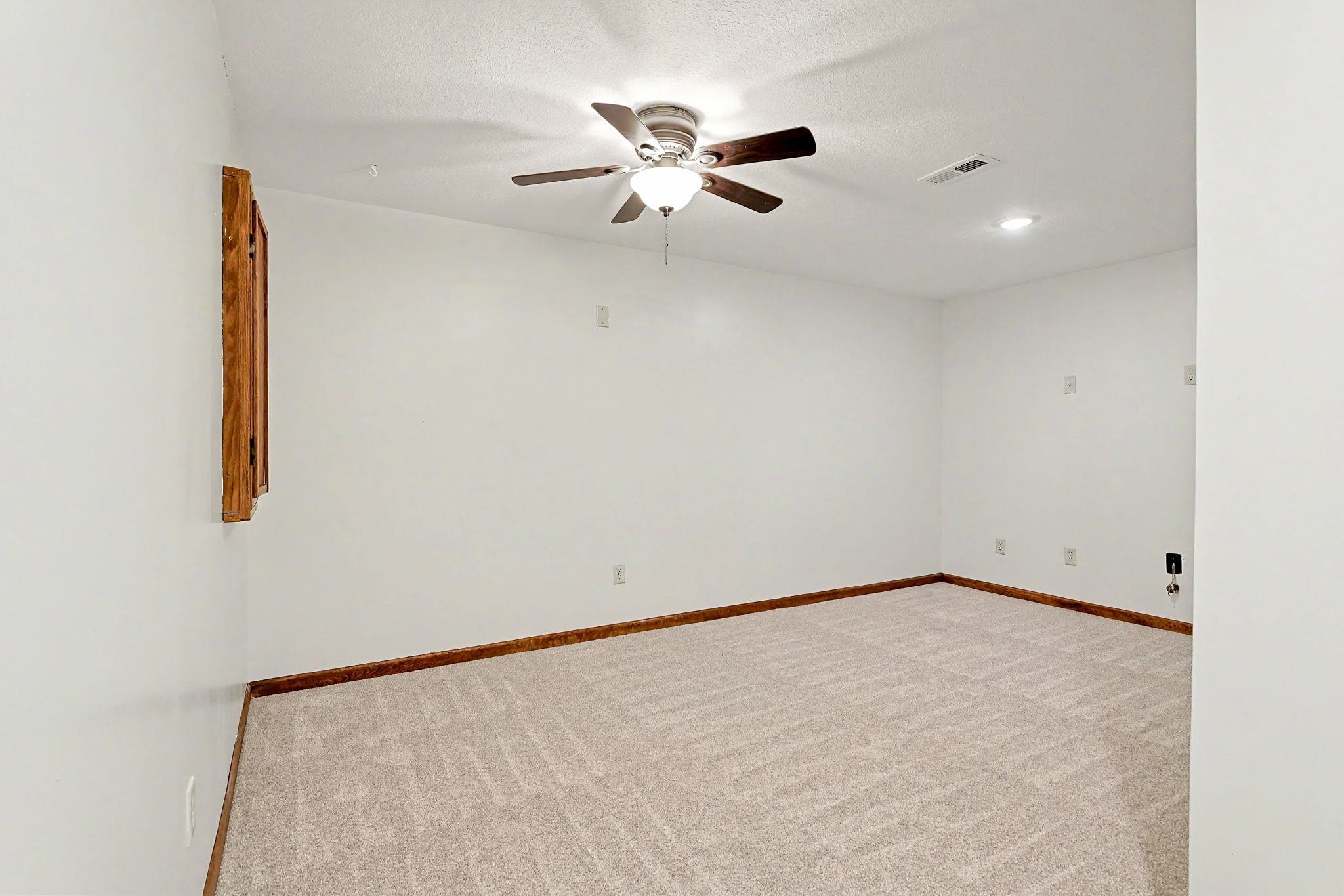 1042 N Beau Jardin Circle Derby KS 67037