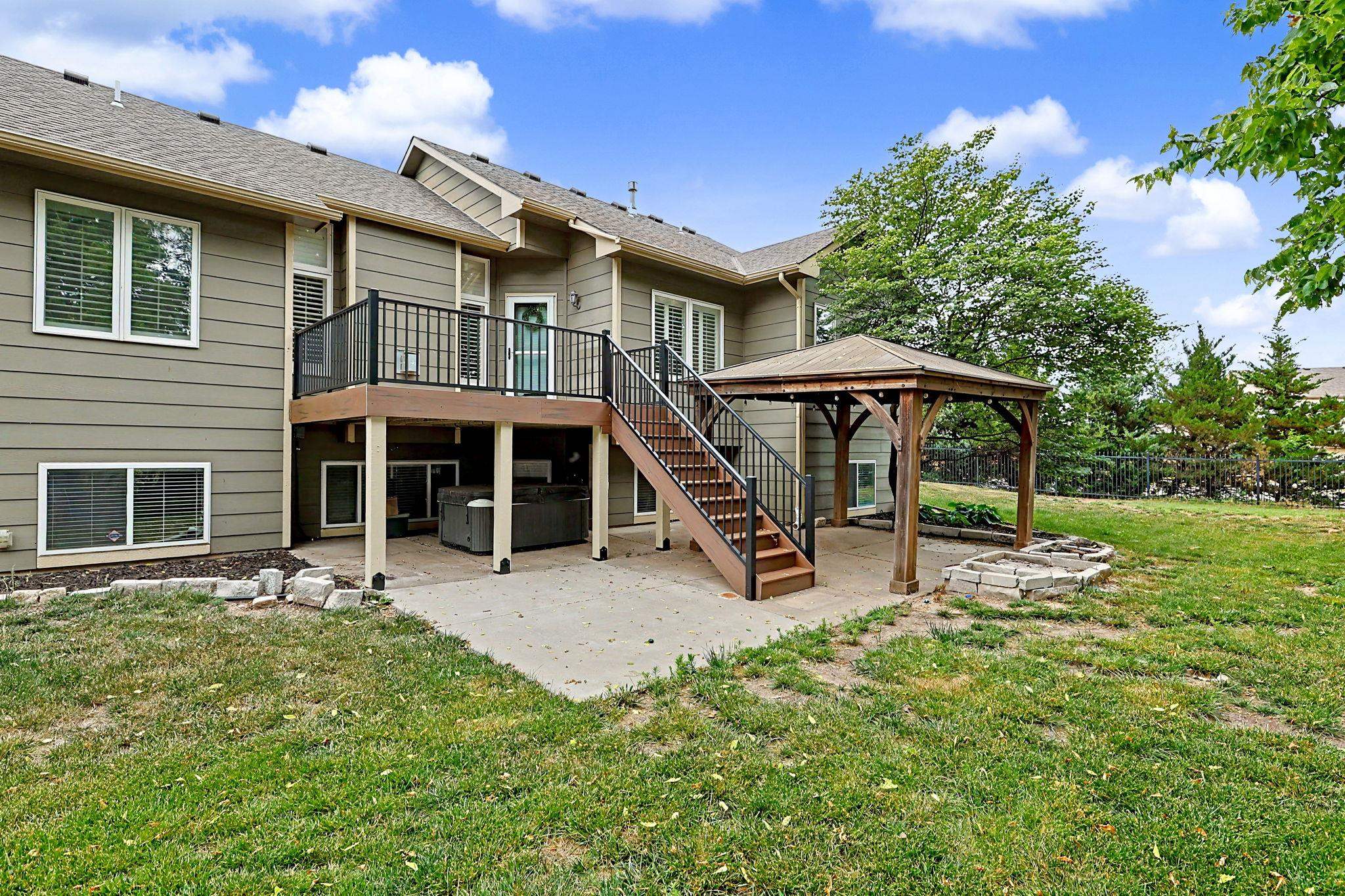 1042 N Beau Jardin Circle Derby KS 67037
