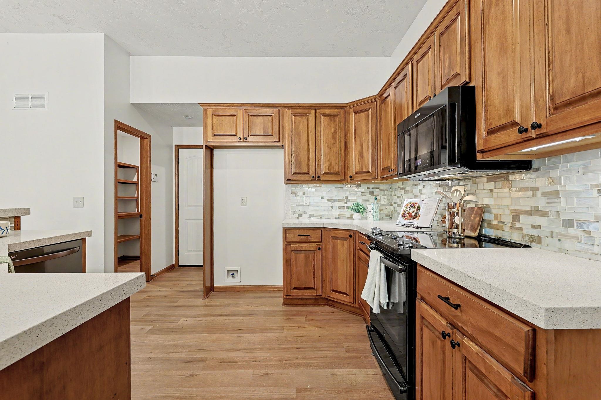 1042 N Beau Jardin Circle Derby KS 67037
