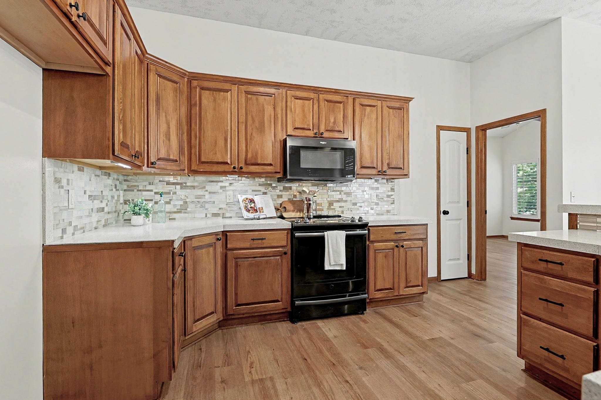 1042 N Beau Jardin Circle Derby KS 67037