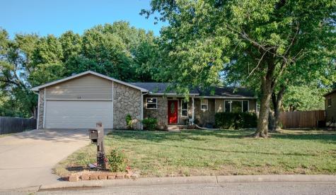 415 E Valley View Street Derby KS 67037