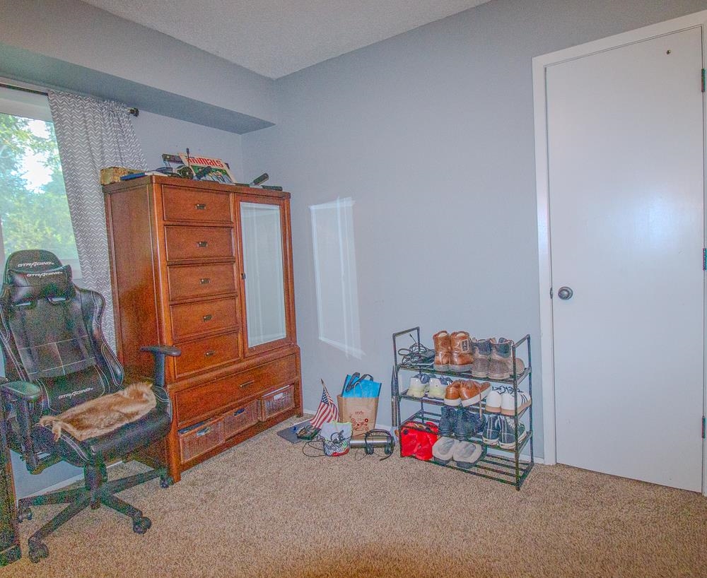 415 E Valley View Street Derby KS 67037