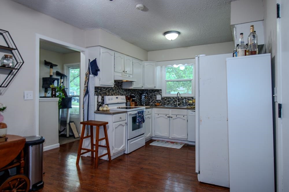 415 E Valley View Street Derby KS 67037