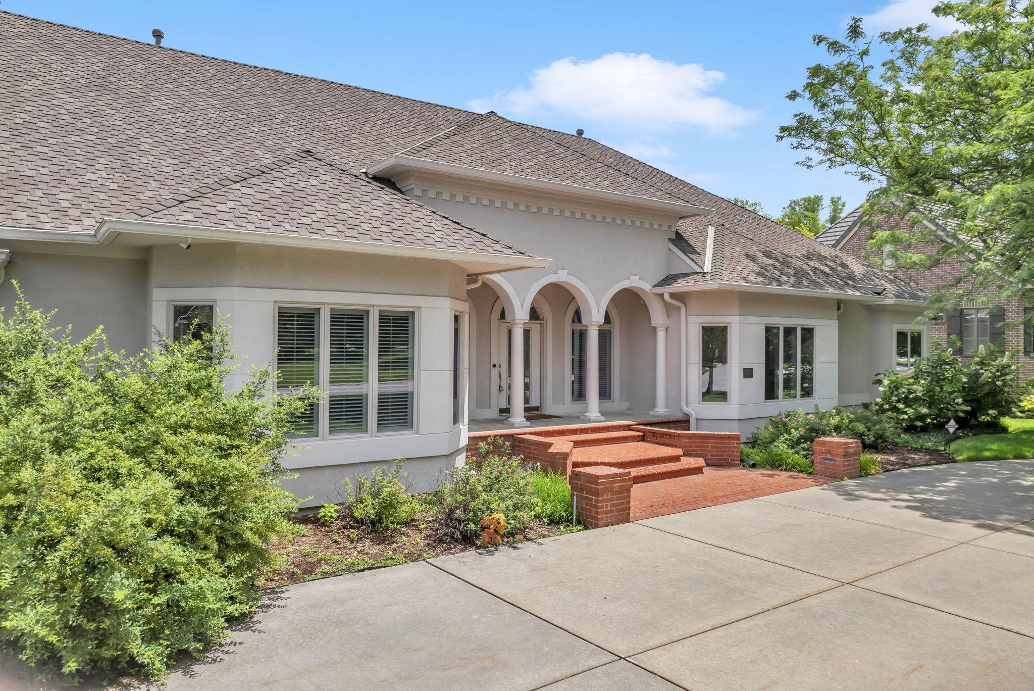 8109 W Meadow Pass Court Wichita KS 67205