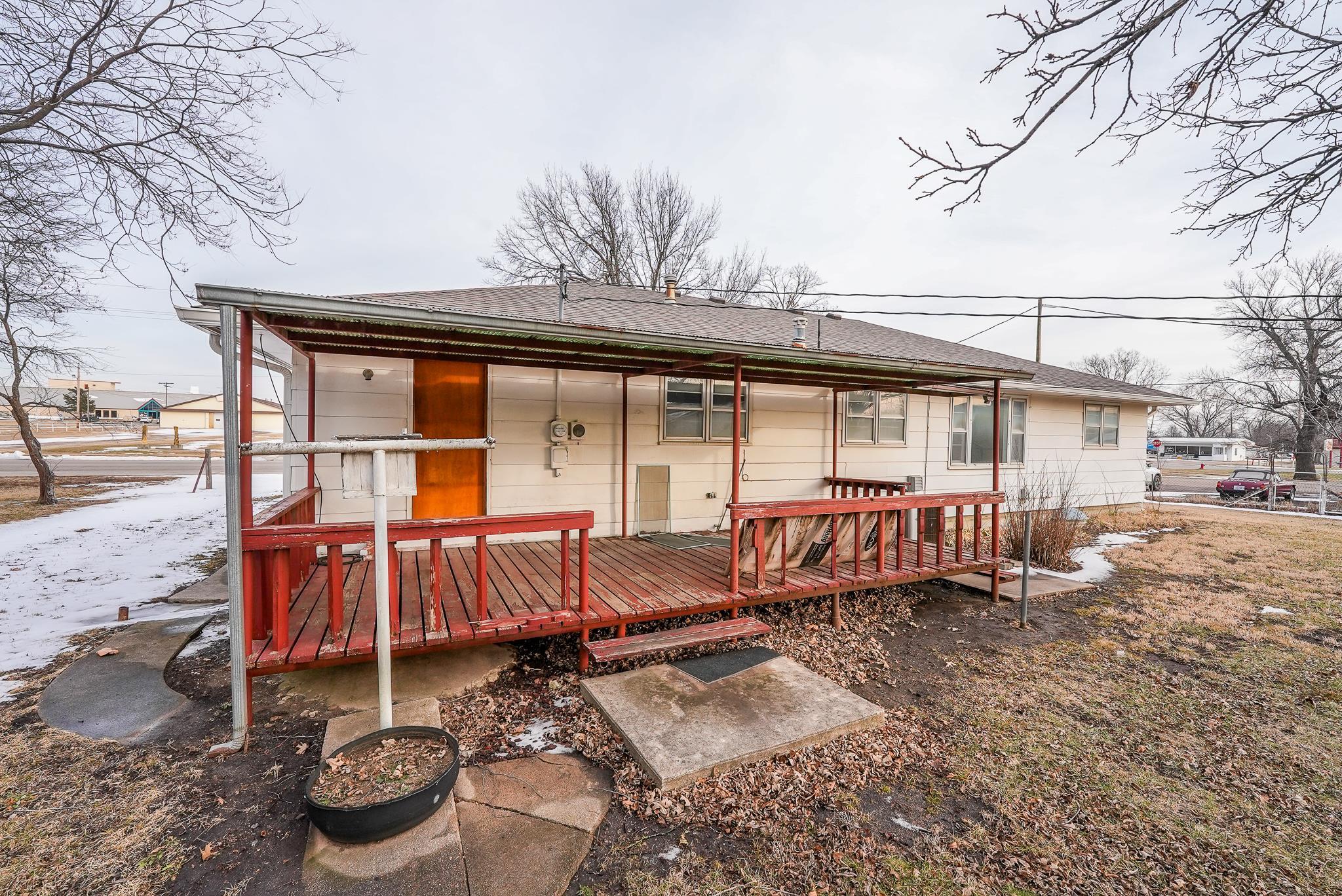 111 S Jefferson Street Eureka KS 67045