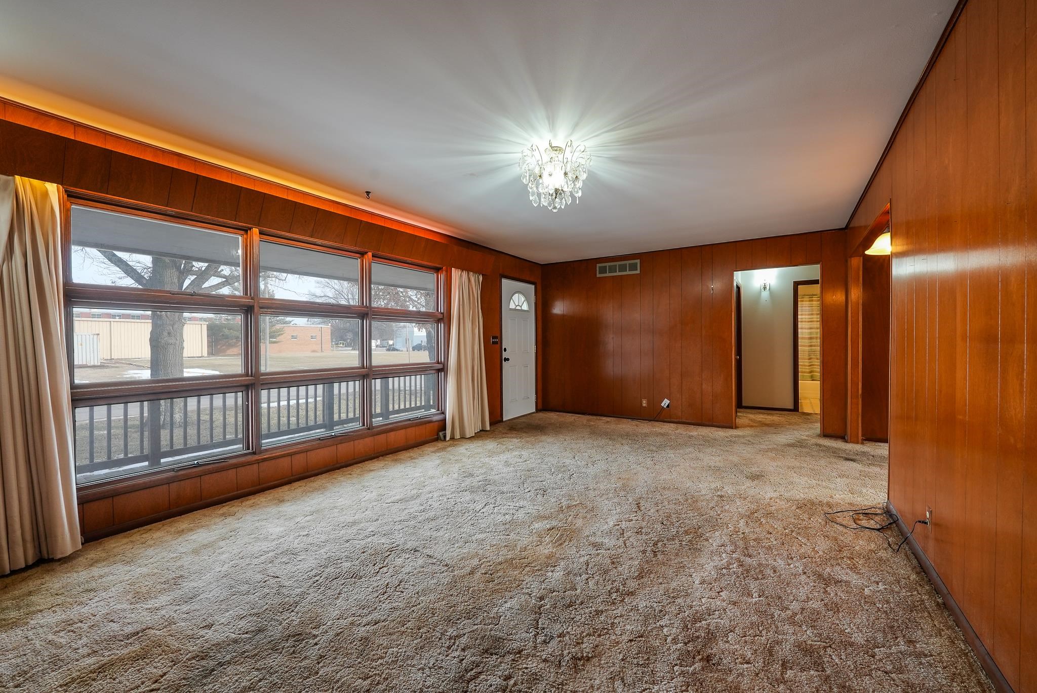 111 S Jefferson Street Eureka KS 67045