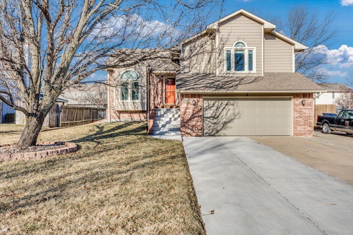 2333 N Persimmon Derby KS 67037