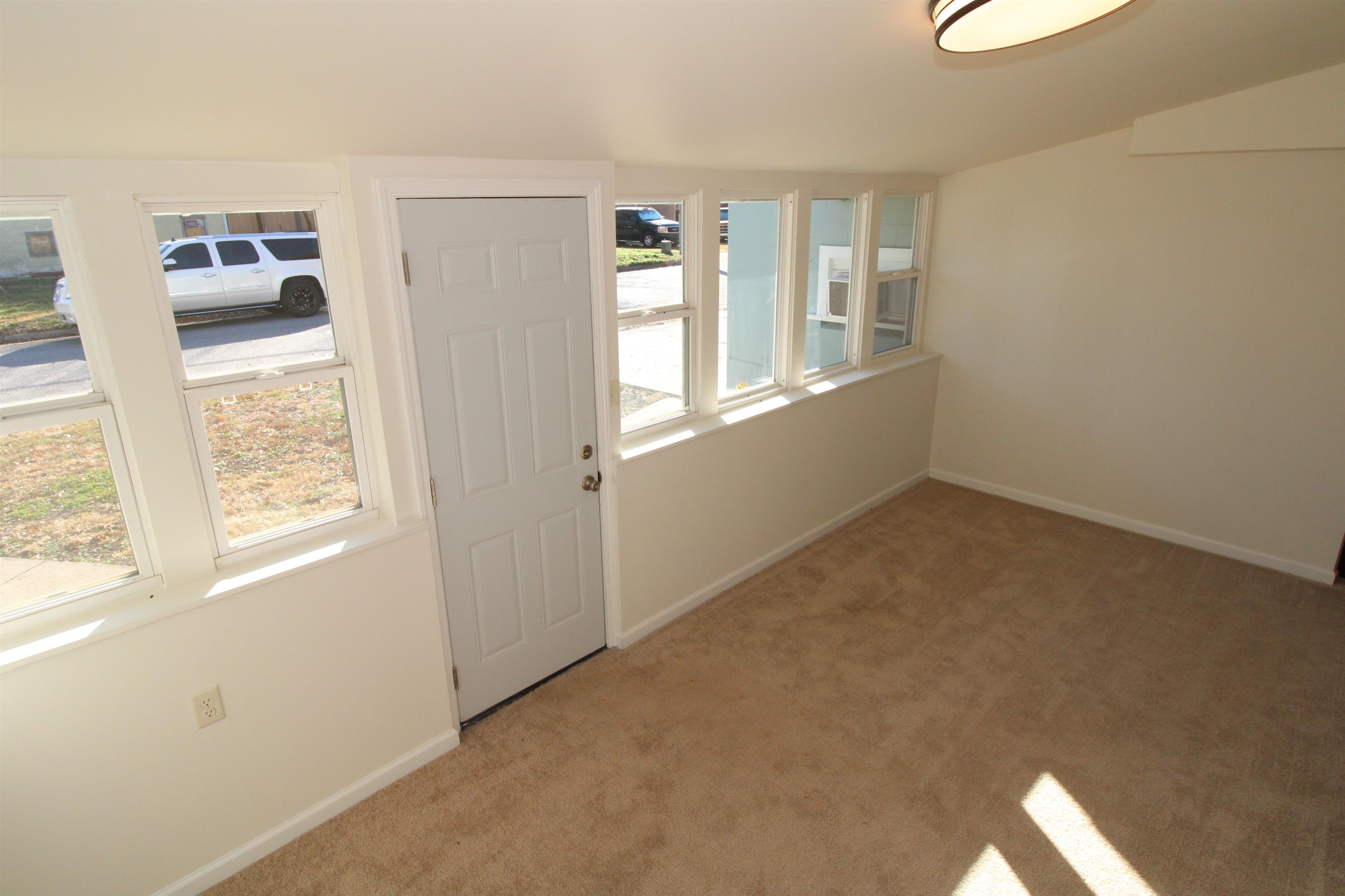 803 & 803 1/2 N Taylor Street El Dorado KS 67042