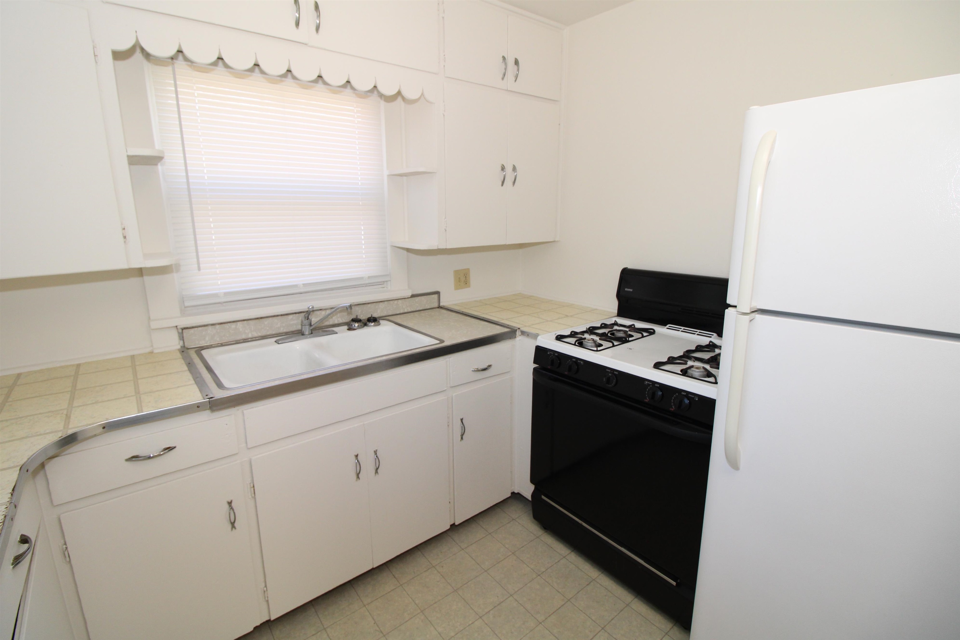 803 & 803 1/2 N Taylor Street El Dorado KS 67042