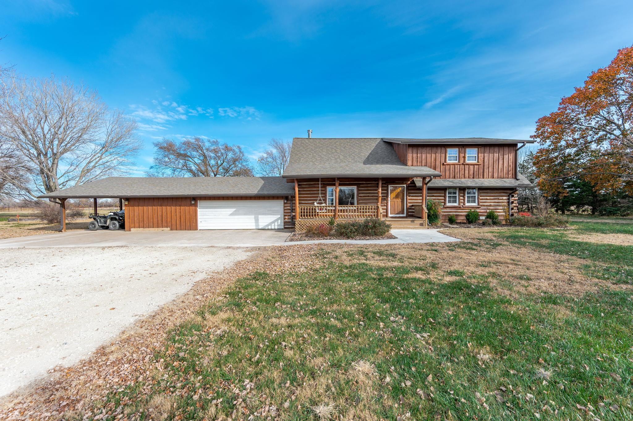 1222 E 110th Belle Plaine KS 67013