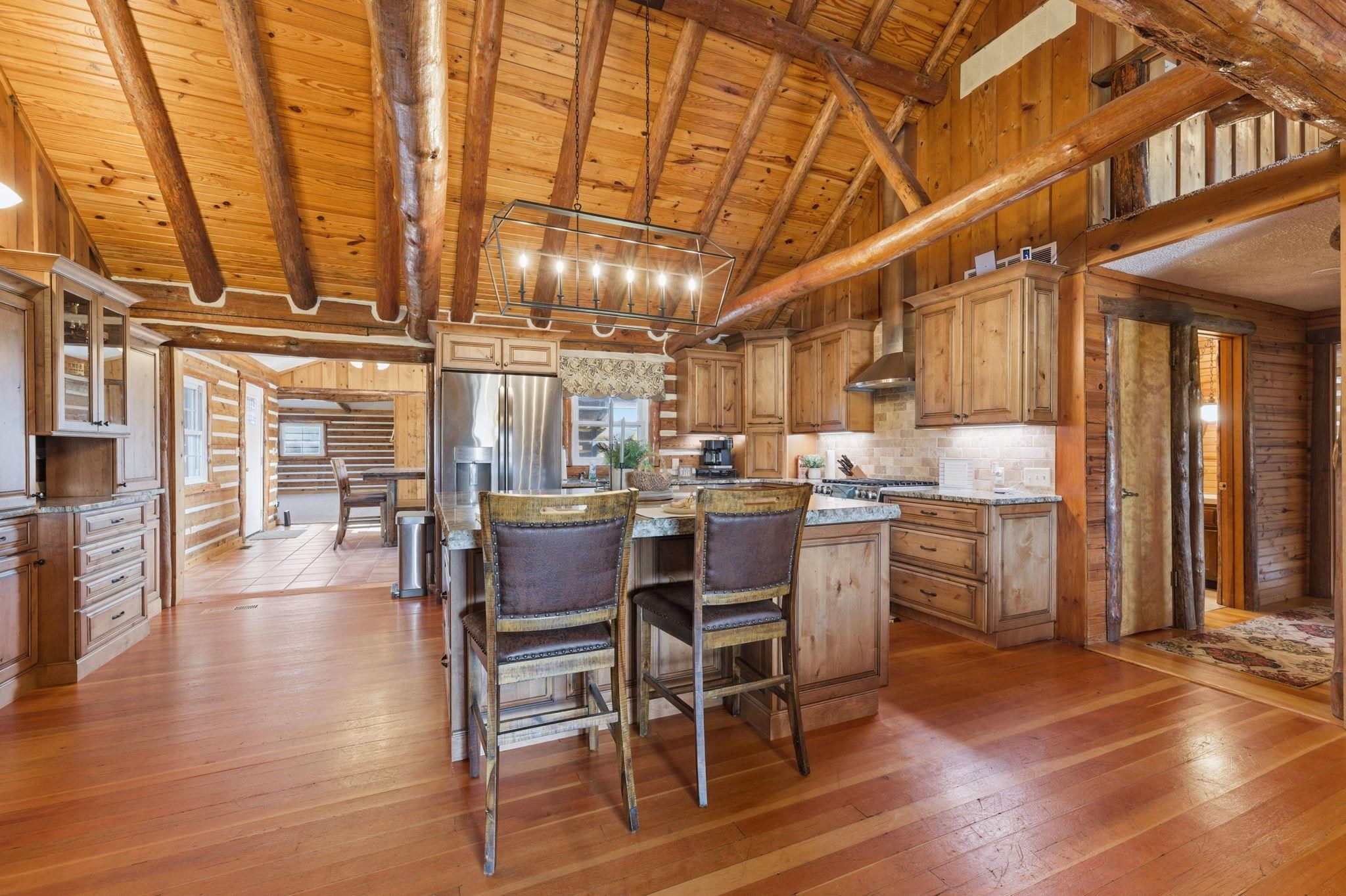 1222 E 110th Belle Plaine KS 67013