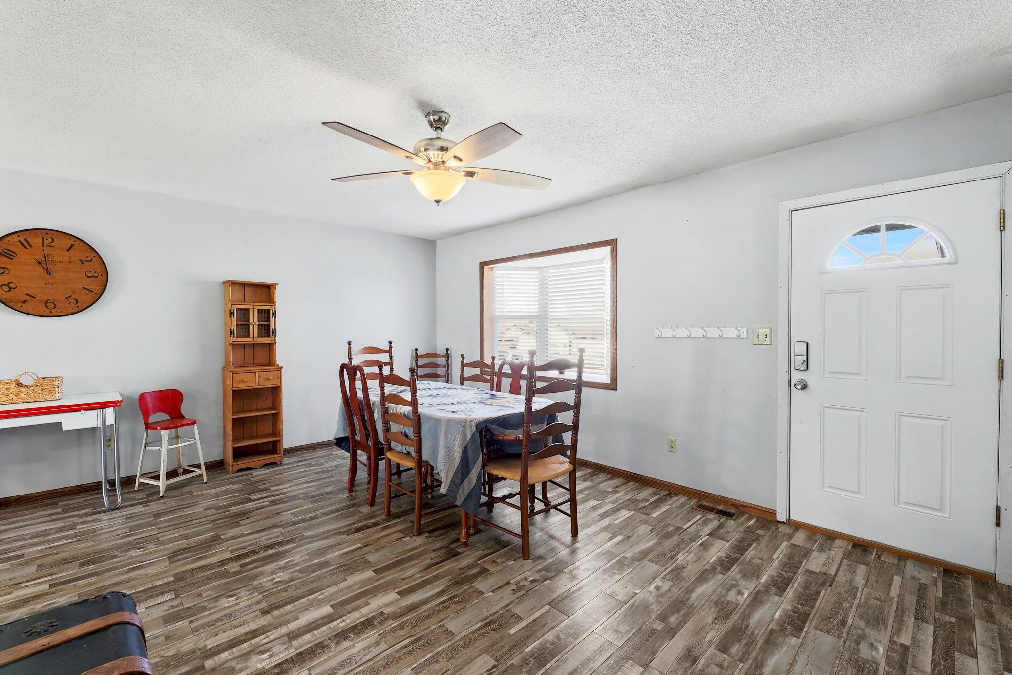 103 W Rockwood Mulvane KS 67110