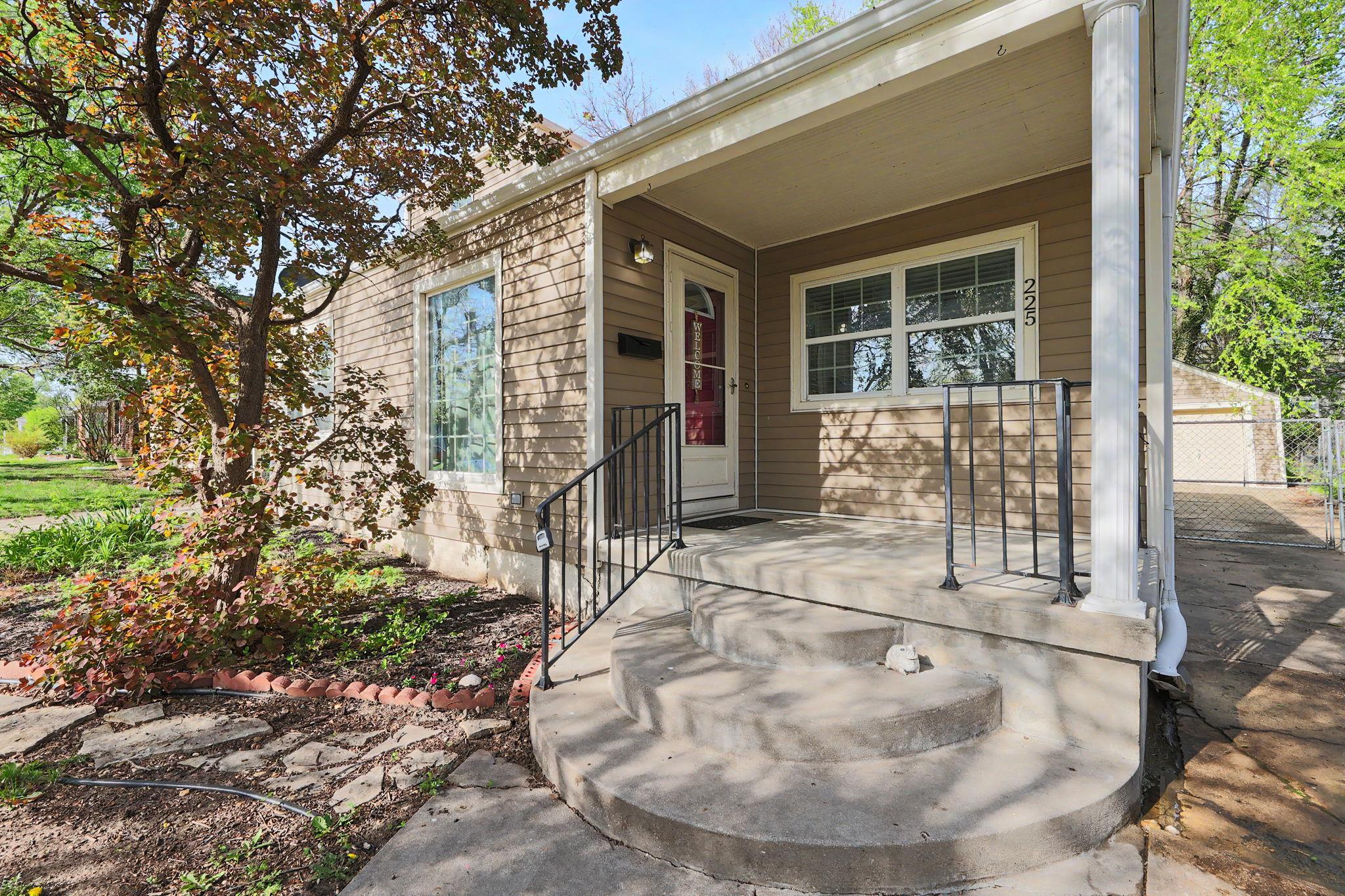 225 S Glendale Wichita KS 67218
