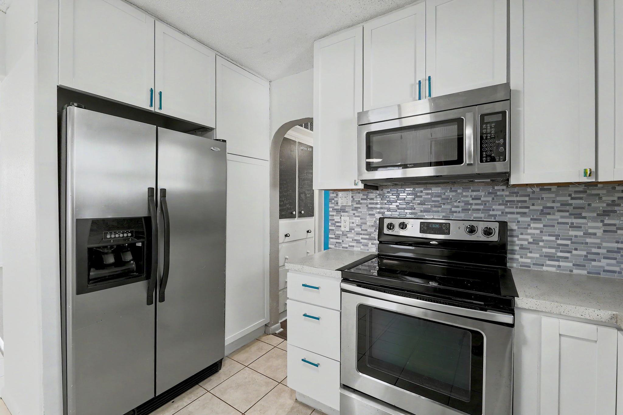 225 S Glendale Wichita KS 67218
