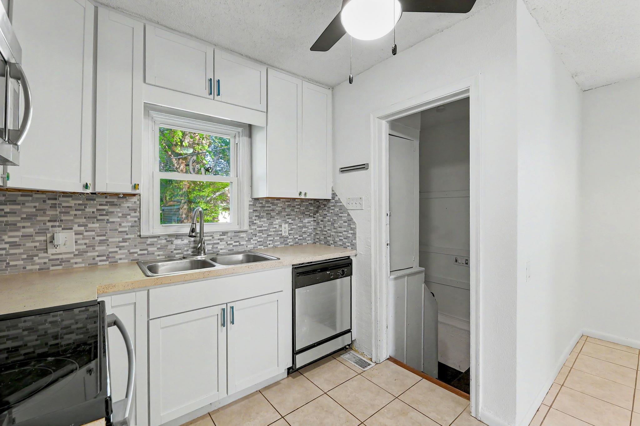 225 S Glendale Wichita KS 67218