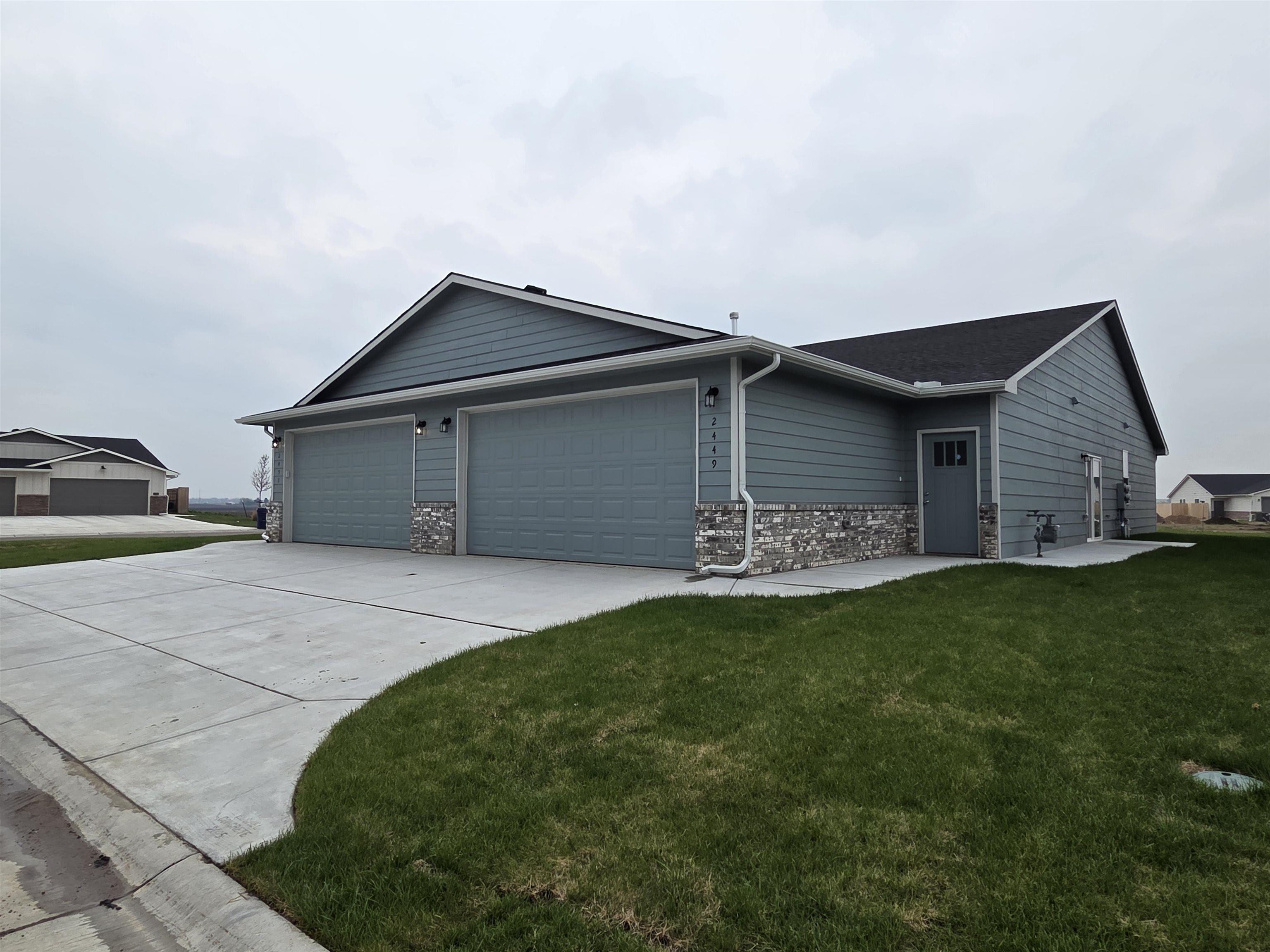 2451 S Wheatland Court Wichita KS 67235