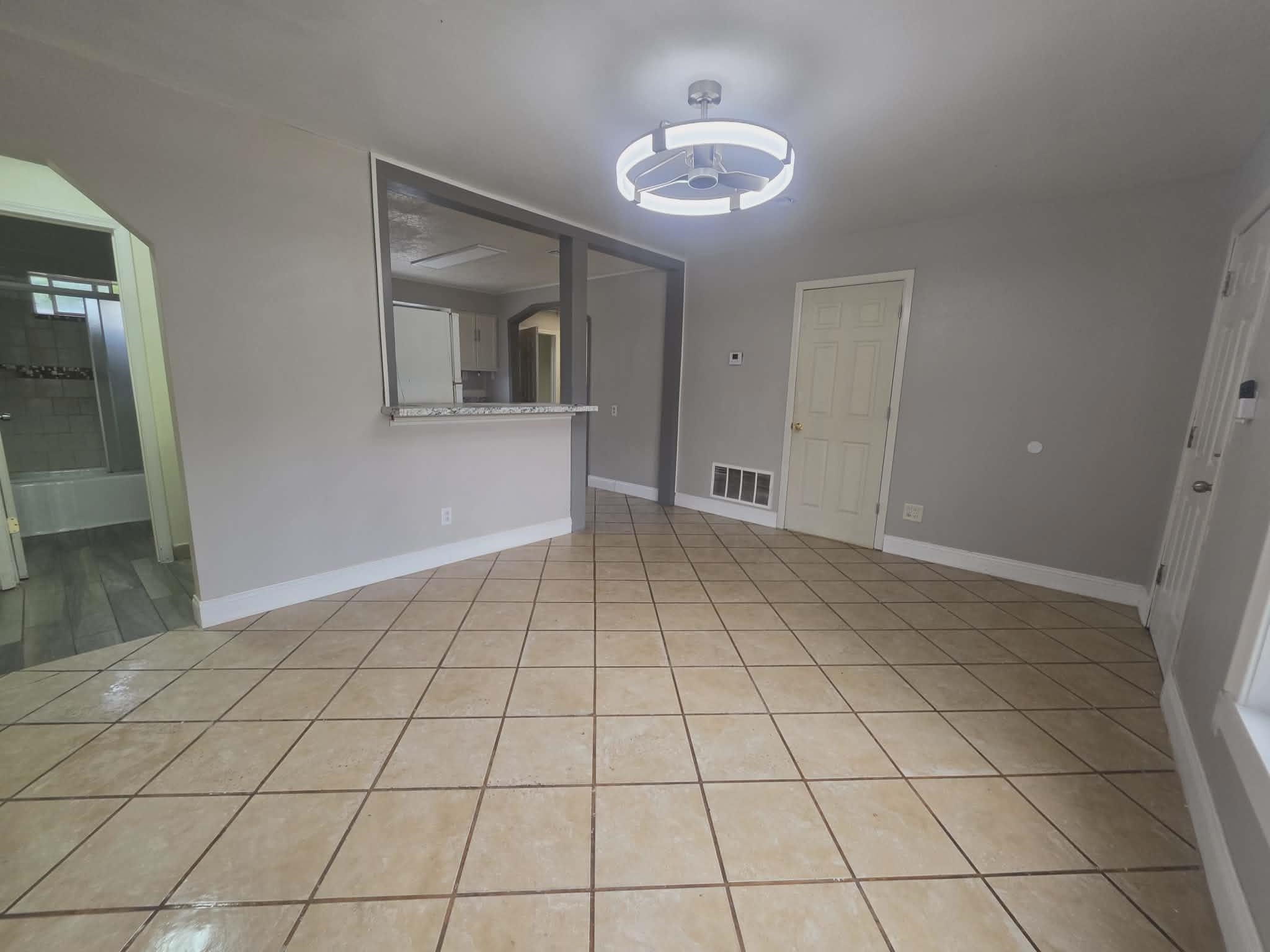 813 W 33rd Street N Wichita KS 67204