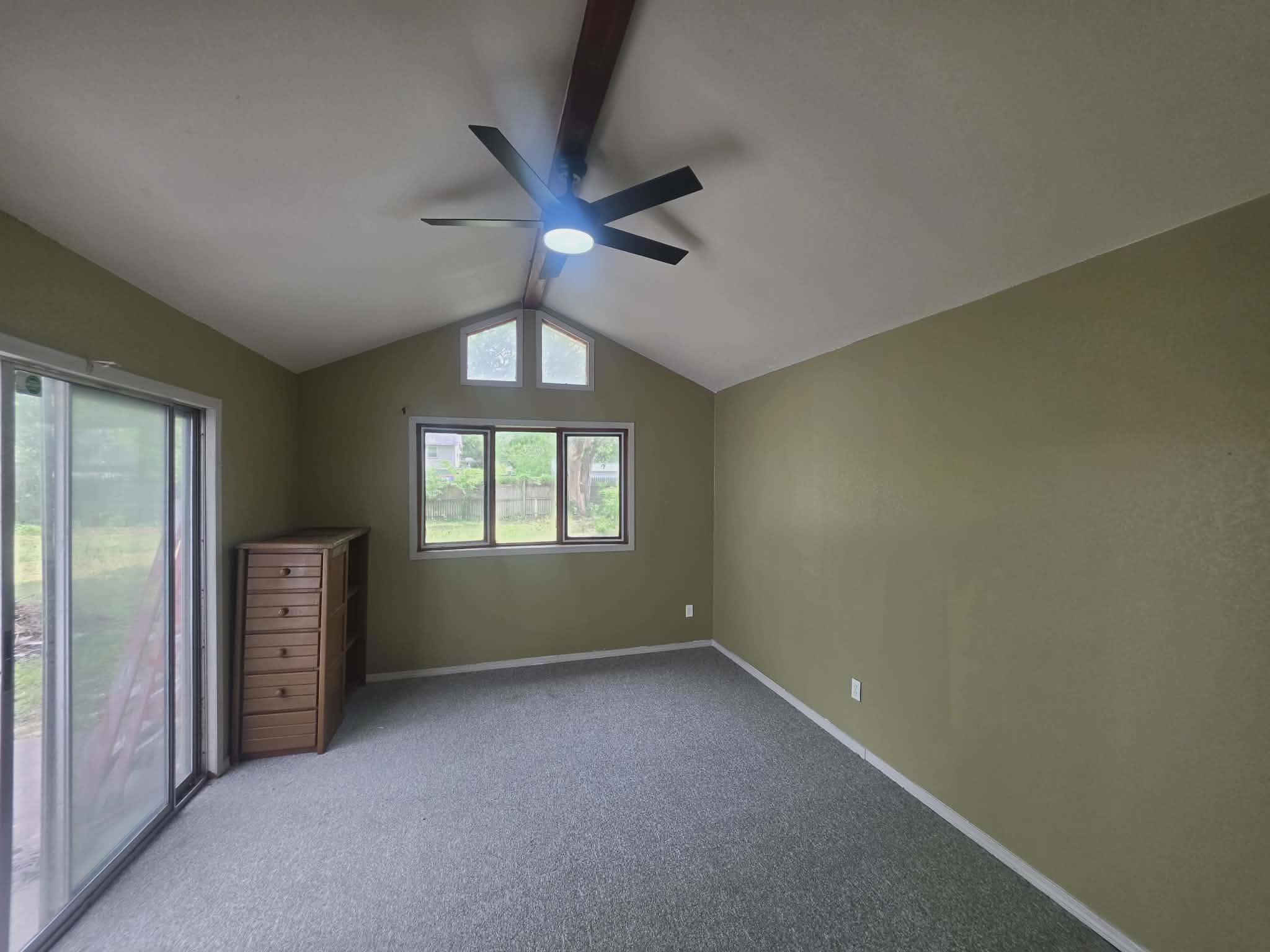 813 W 33rd Street N Wichita KS 67204