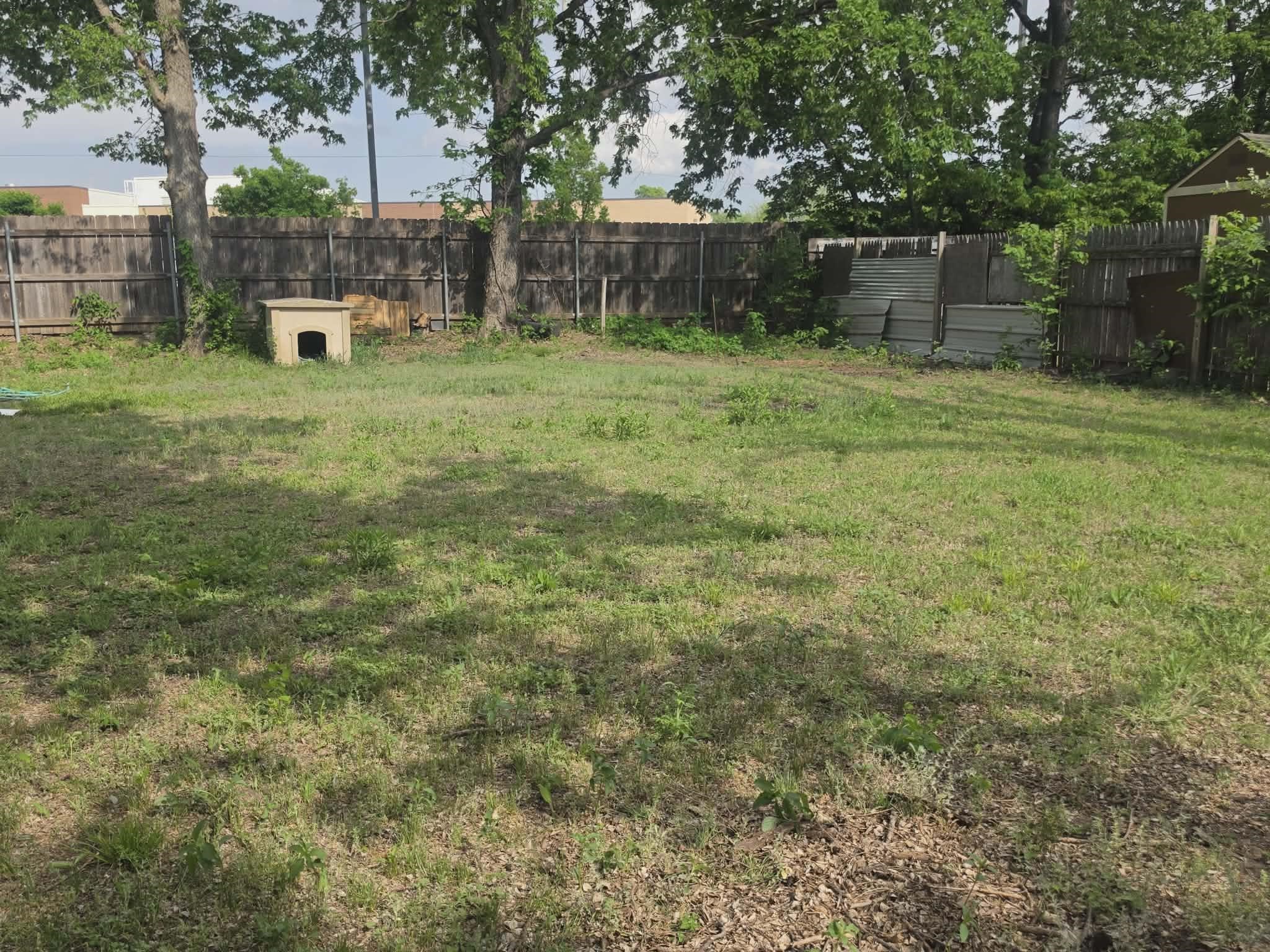 813 W 33rd Street N Wichita KS 67204