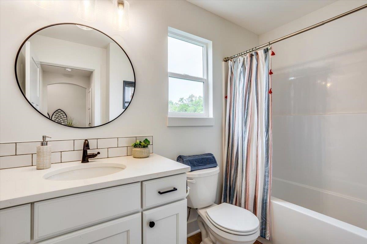 5865 N St Paul Court Wichita KS 67204