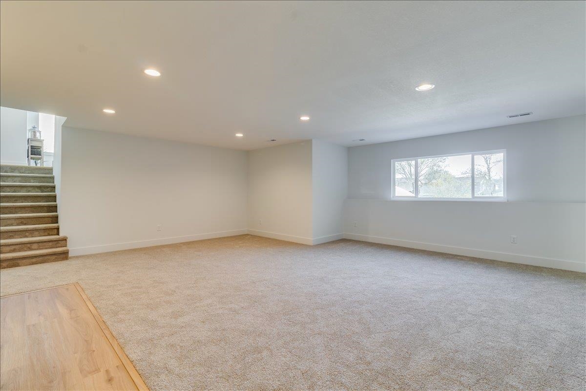 5865 N St Paul Court Wichita KS 67204