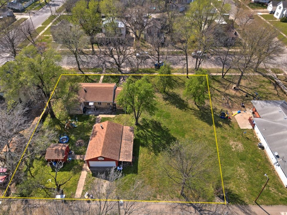 1010 Menor Street Winfield KS 67156