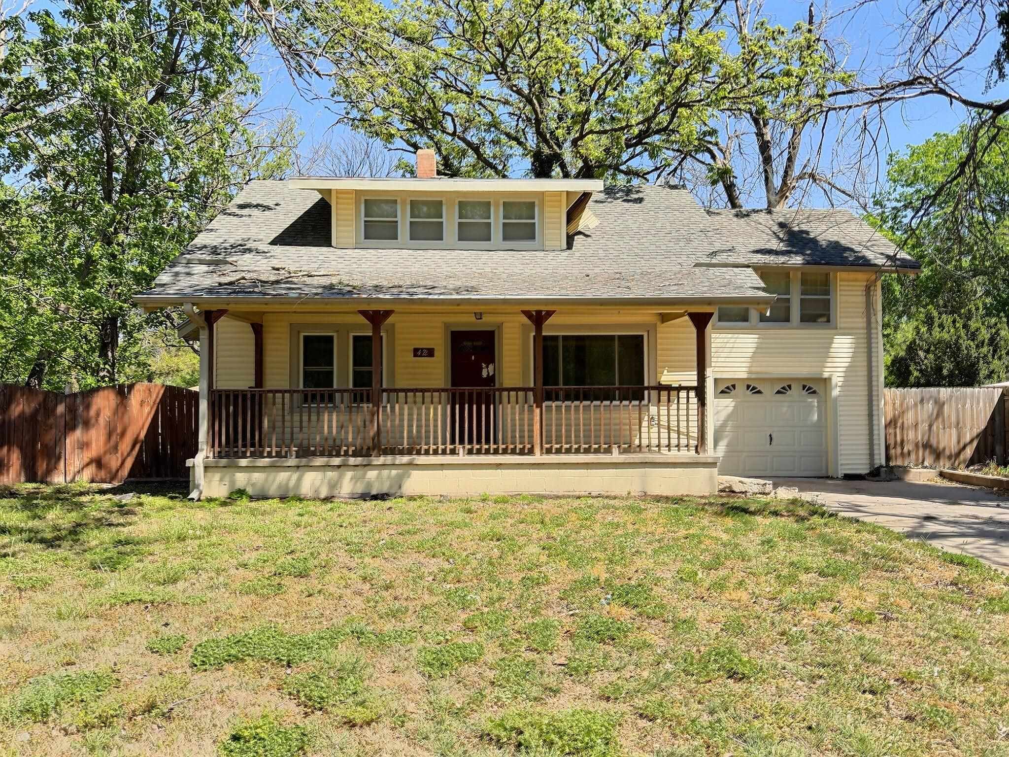422 W 23rd Avenue Hutchinson KS 67502
