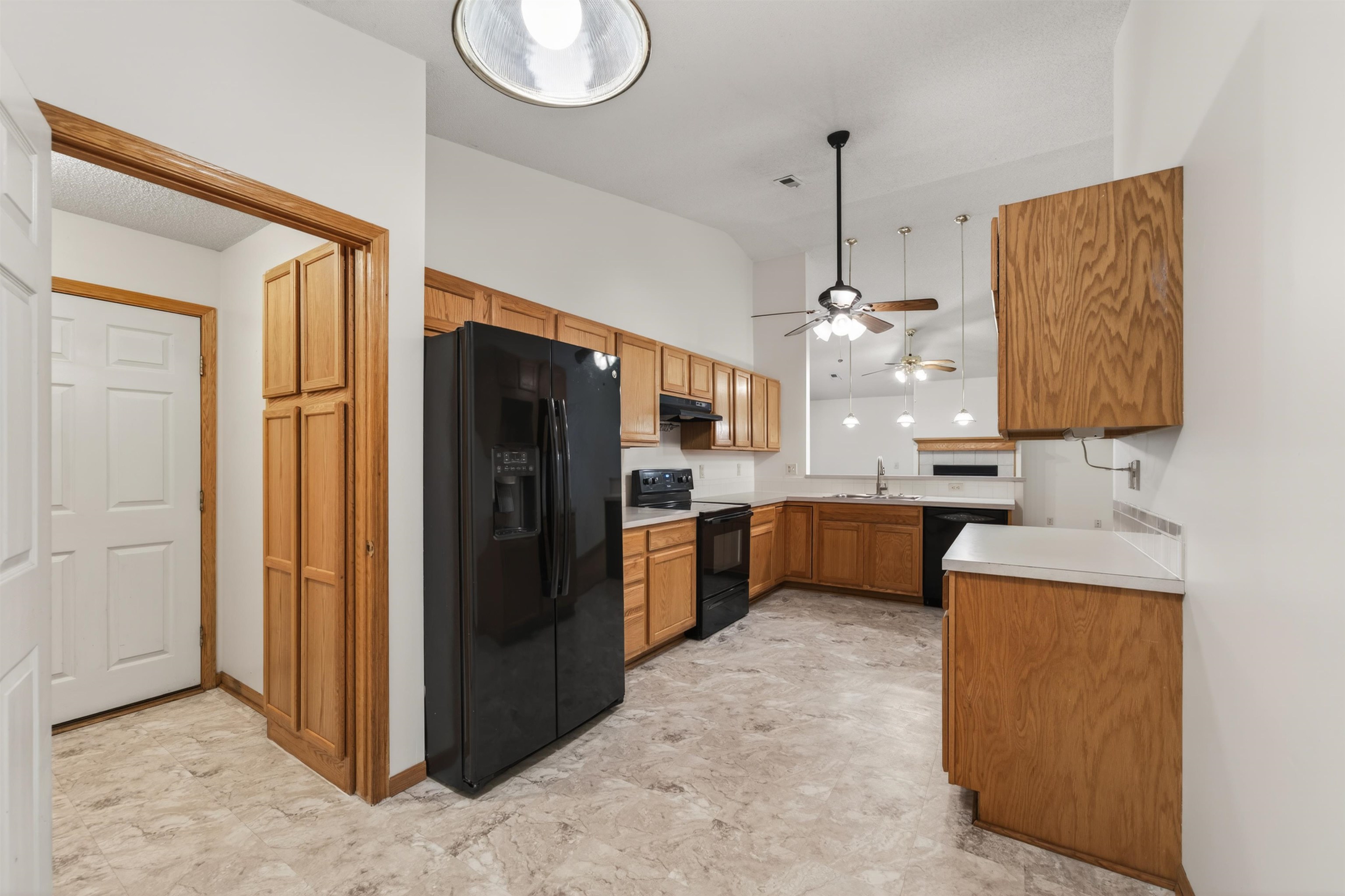 1938 N Burns Wichita KS 67203