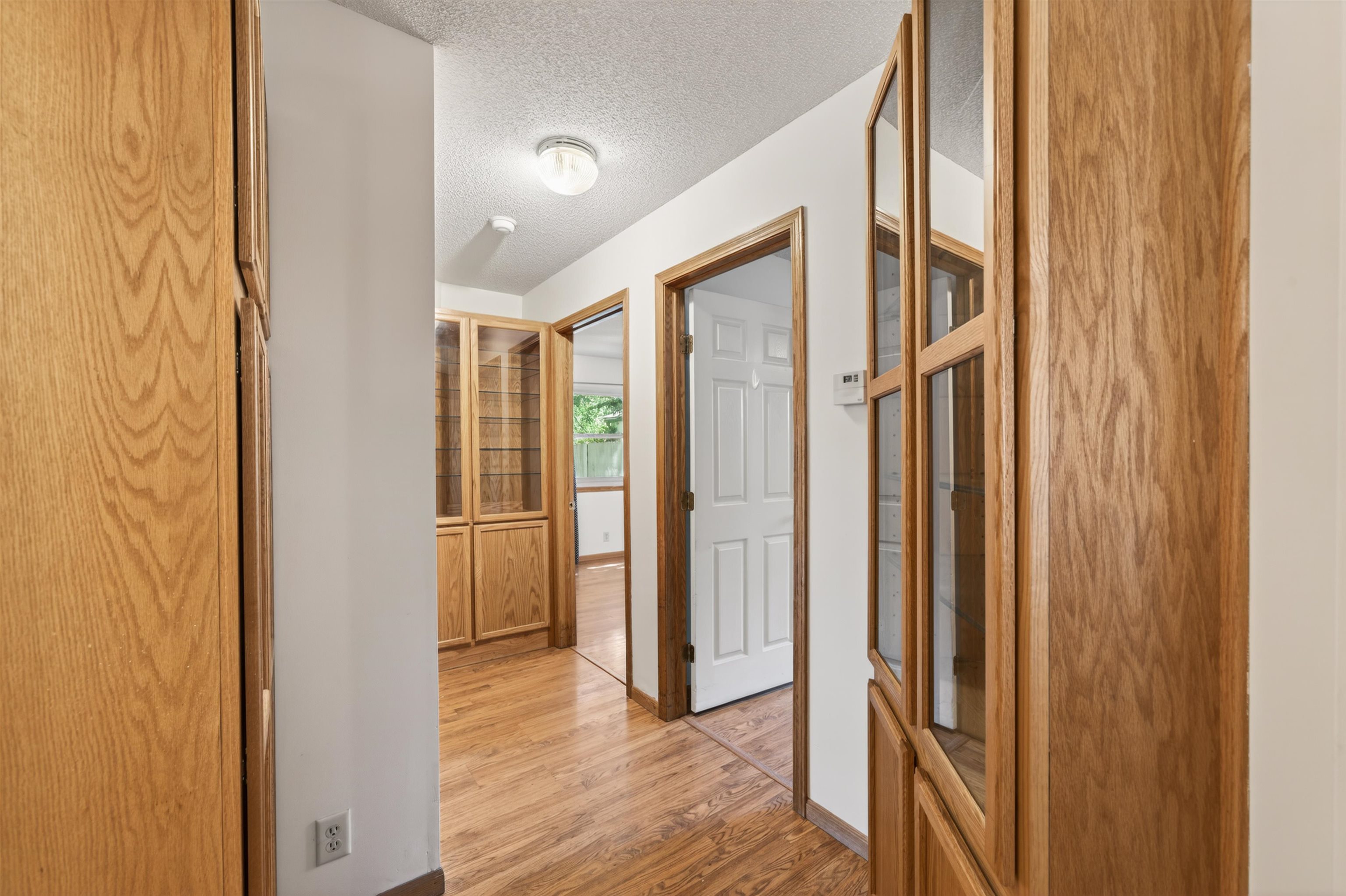 1938 N Burns Wichita KS 67203