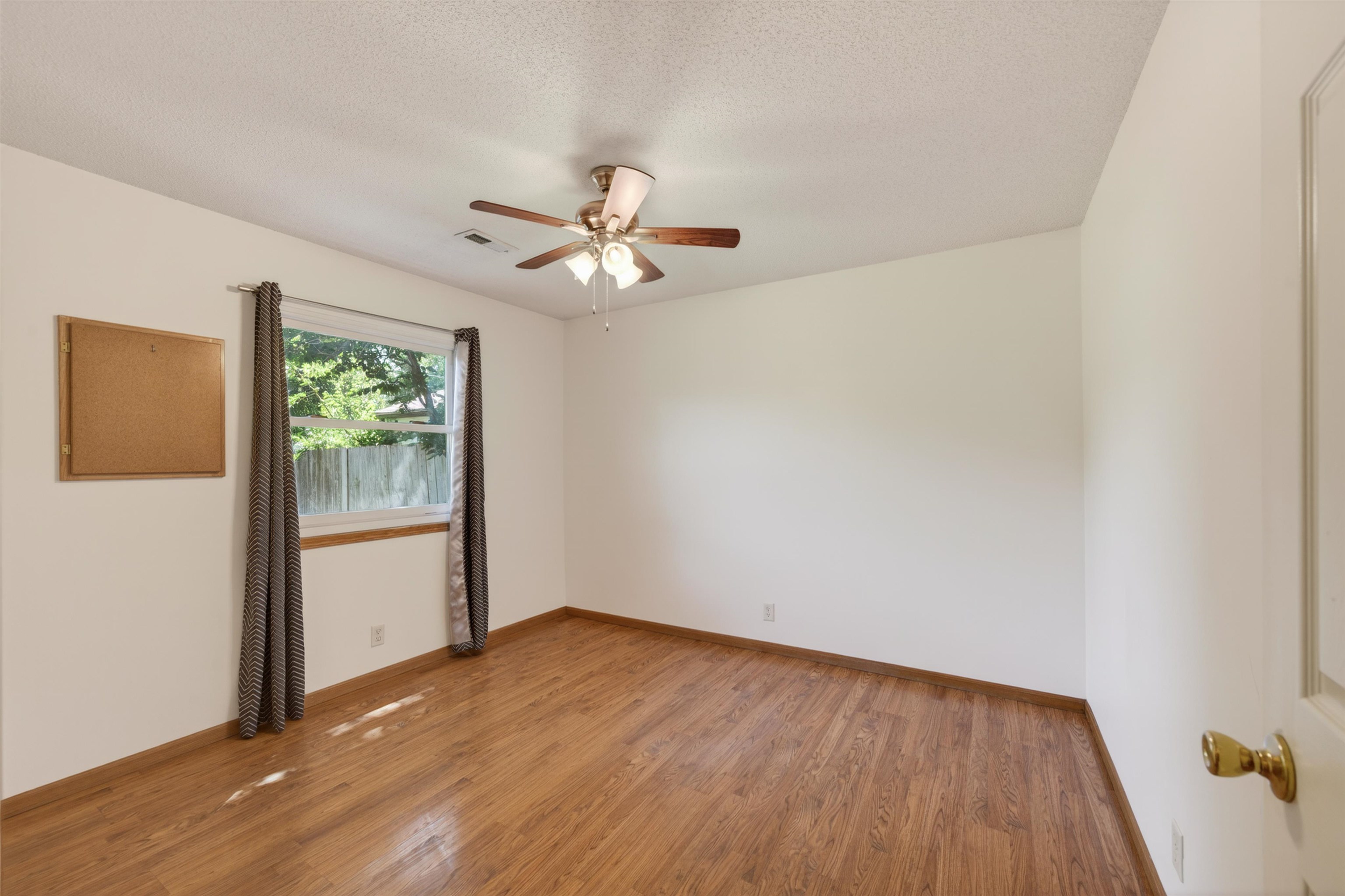 1938 N Burns Wichita KS 67203