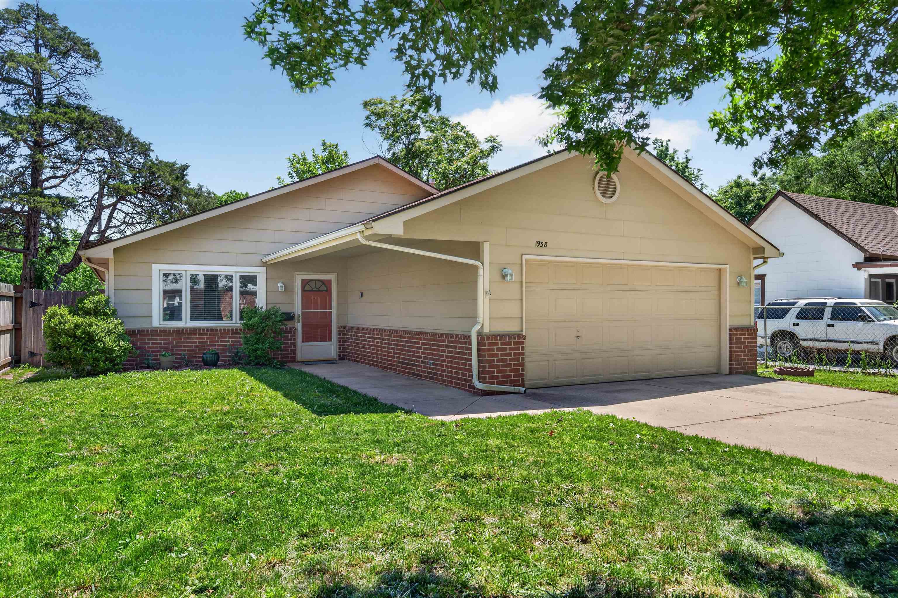1938 N Burns Wichita KS 67203