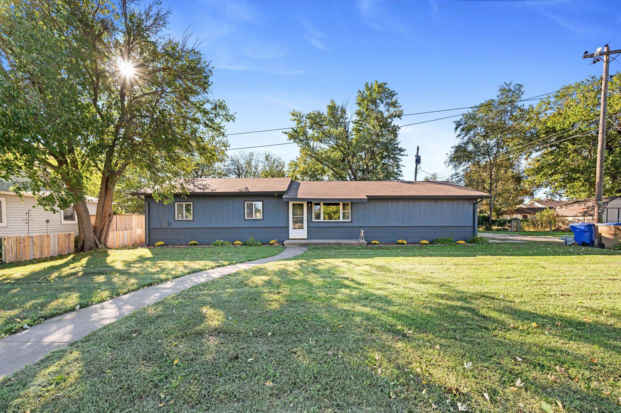 319 E 2nd Avenue Cheney KS 67025