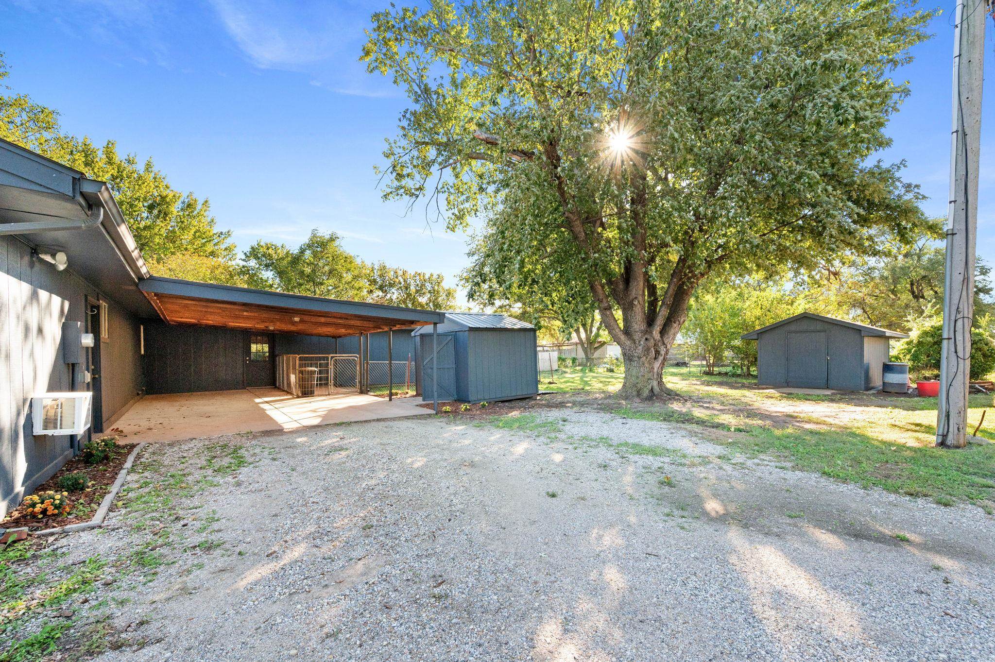 319 E 2nd Avenue Cheney KS 67025