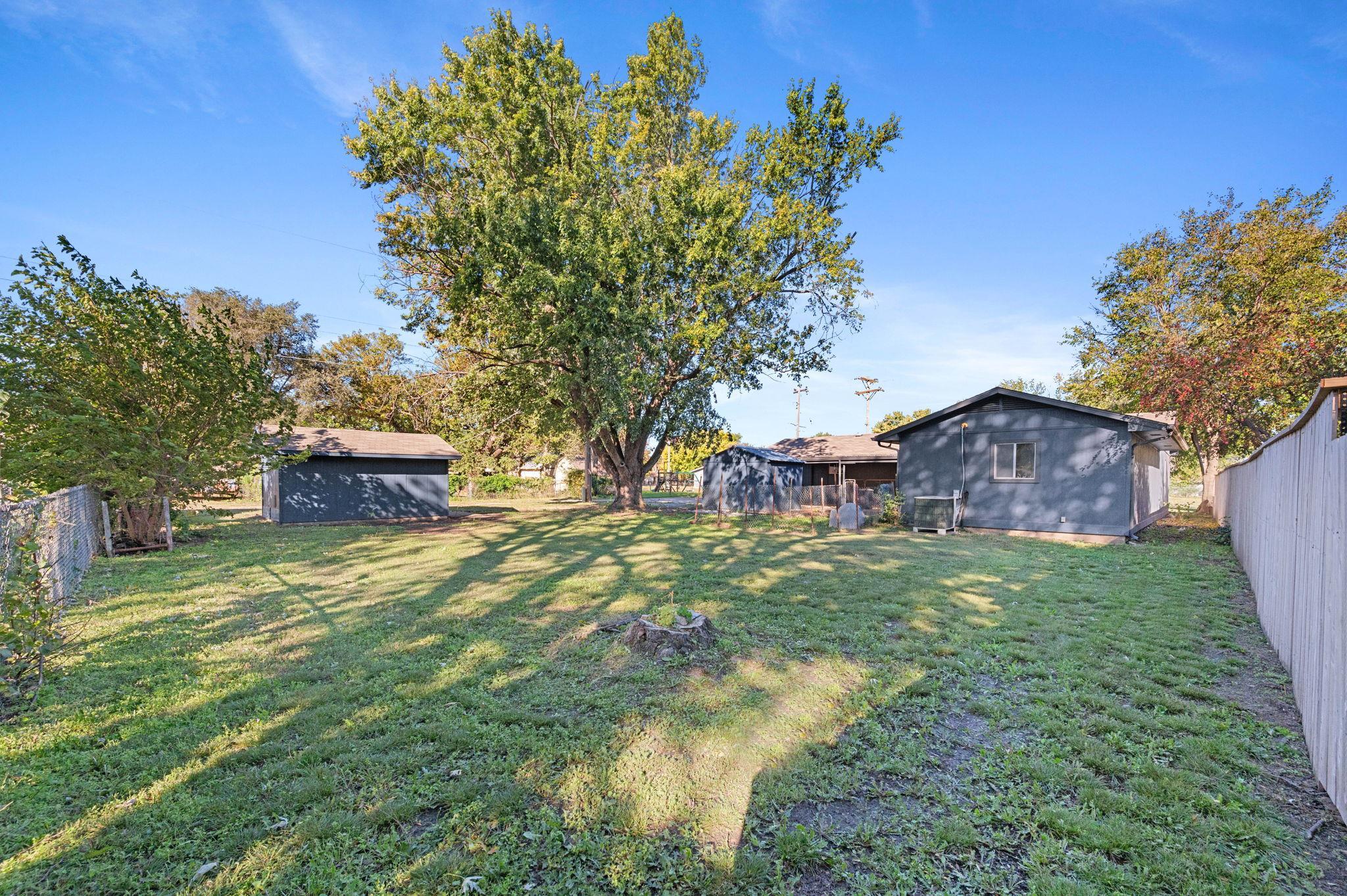 319 E 2nd Avenue Cheney KS 67025