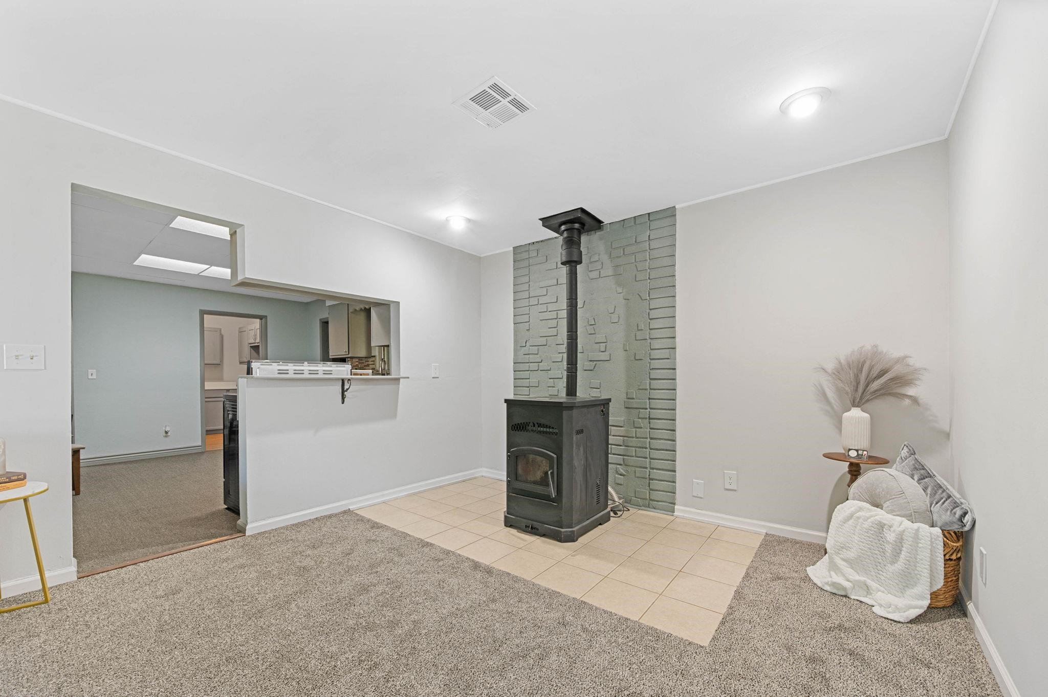 319 E 2nd Avenue Cheney KS 67025