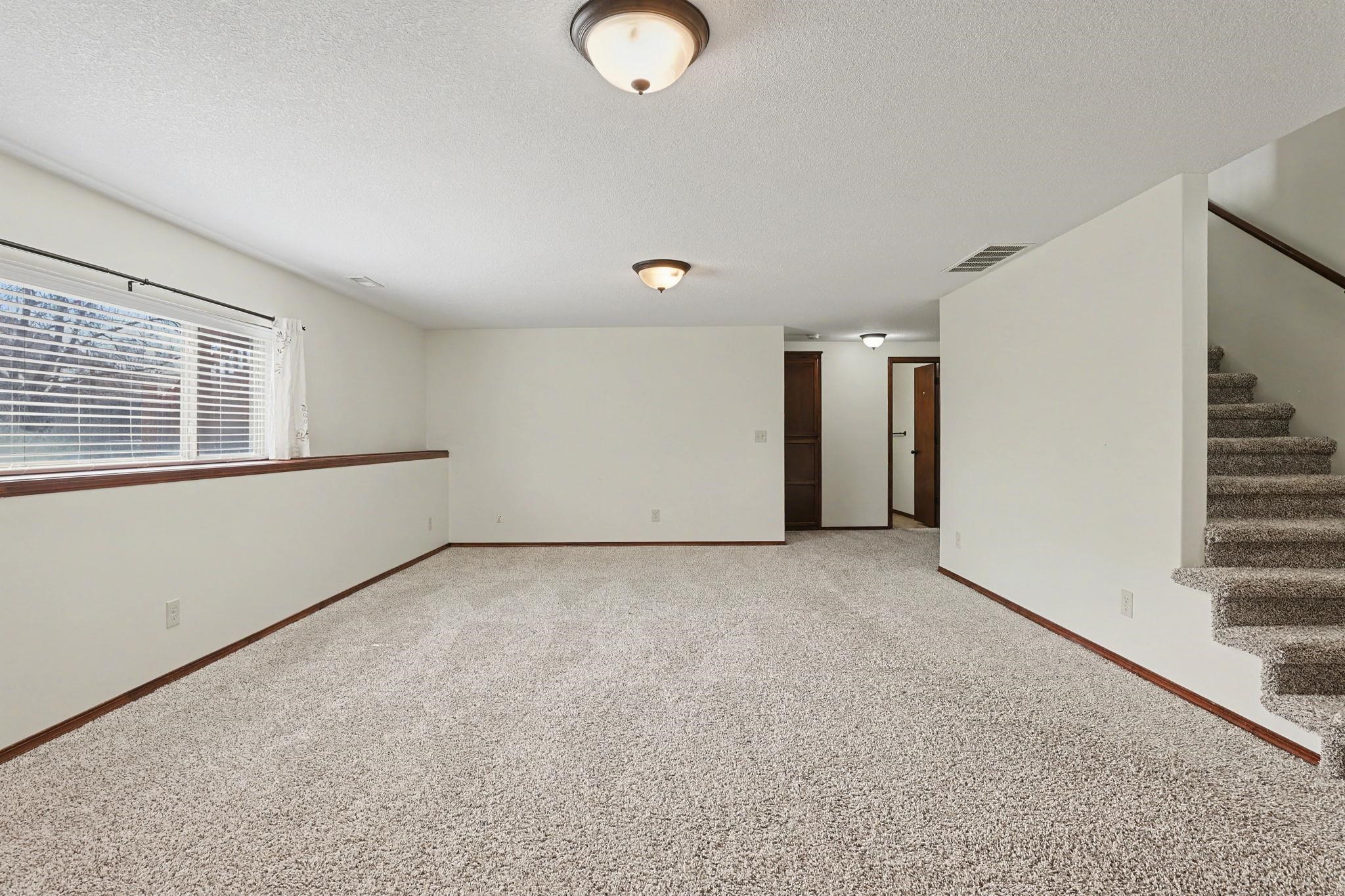 605 W Point Circle Andover KS 67002