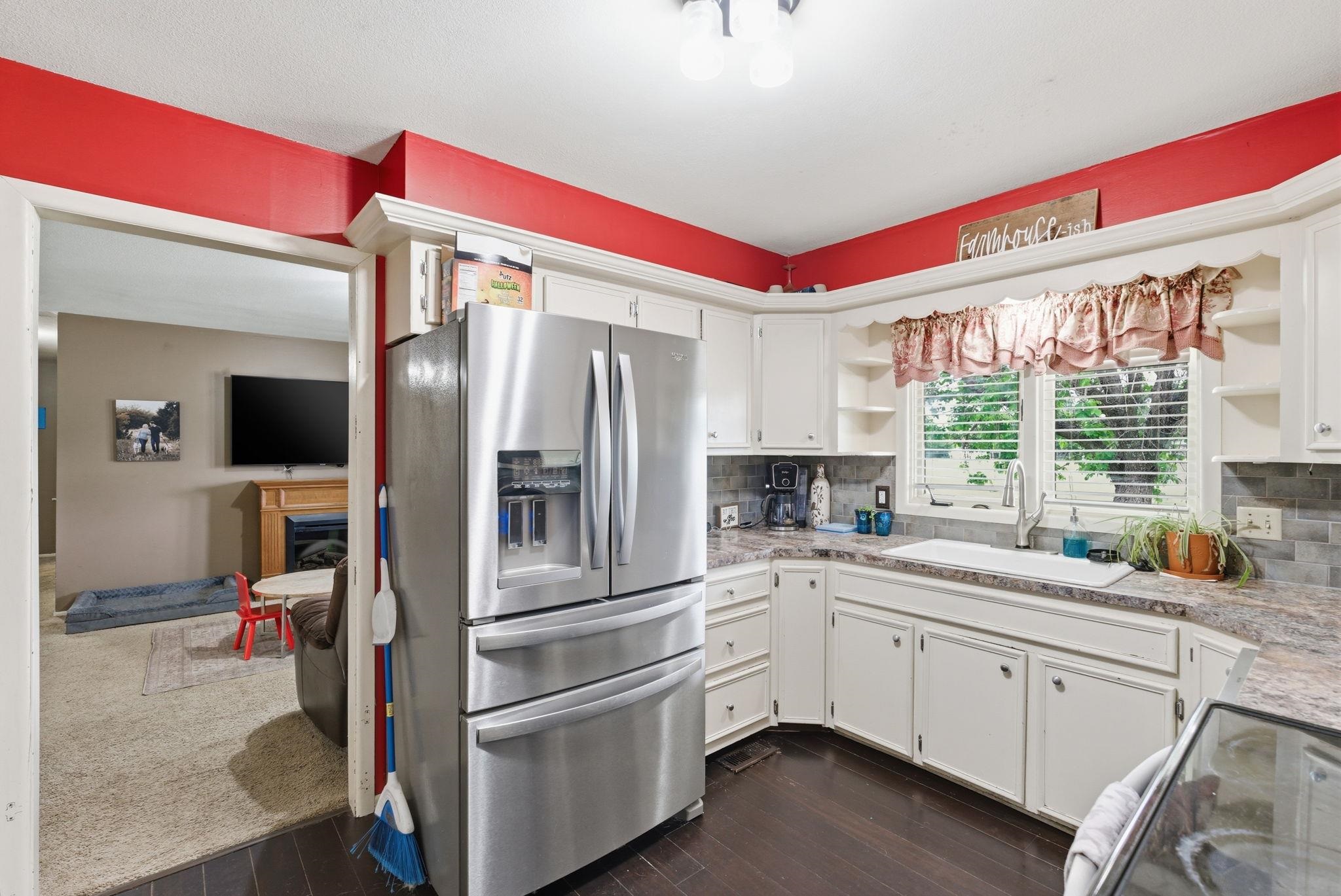 1410 N Tanglewood Rose Hill KS 67133